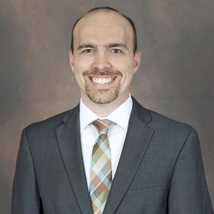 Photo of Dr. Kenneth McDonald