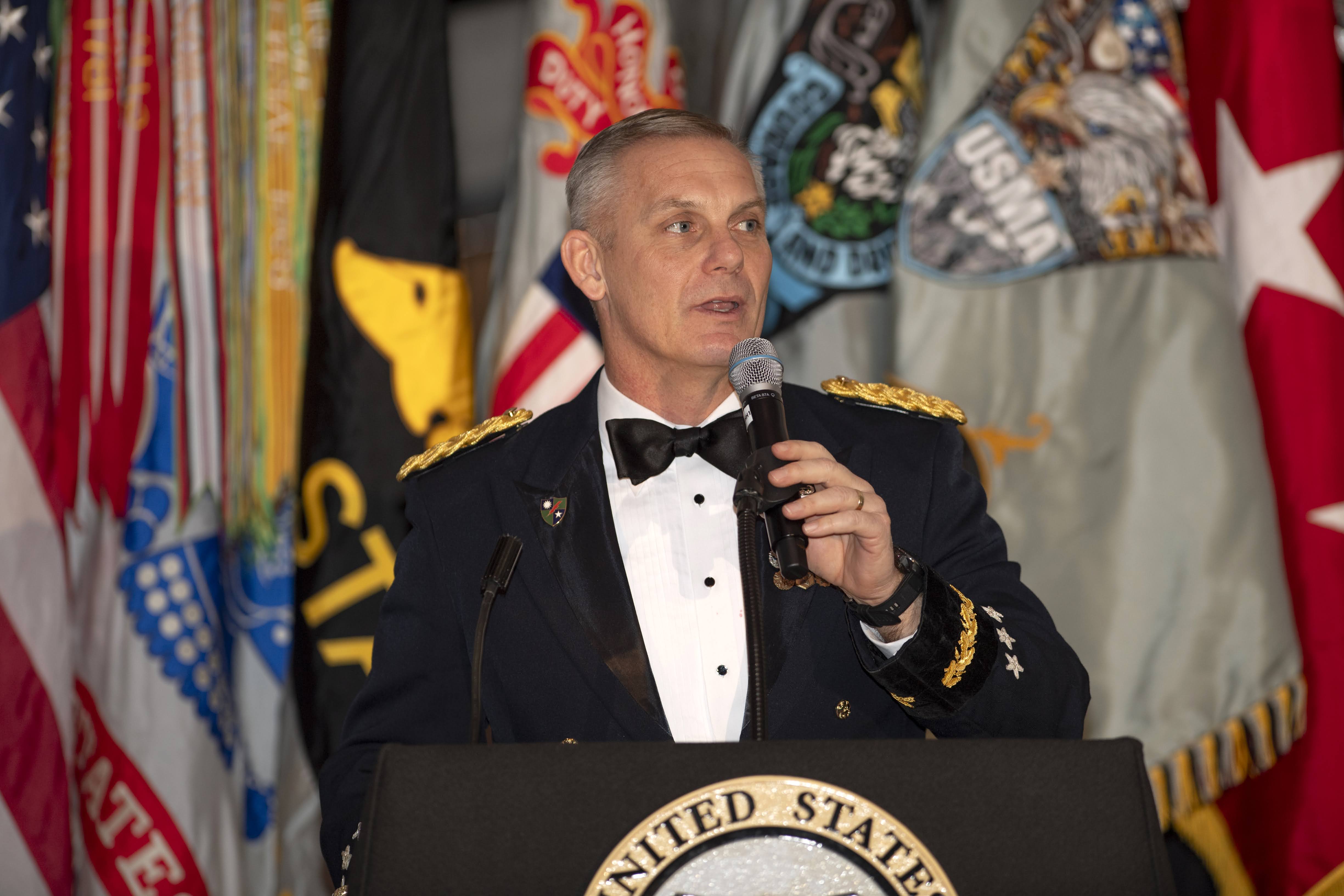 The Cadets of the Class of 2025 celebrate the 500th Night Banquet with Lieutenant General Mark P. Hertling, USA, Retired (USMA Class of 1975) in Washington Hall, Cadet Mess Hall at West Point, New York on January 20, 2024.  (U.S. Army Photo by John Pellino/USMA)