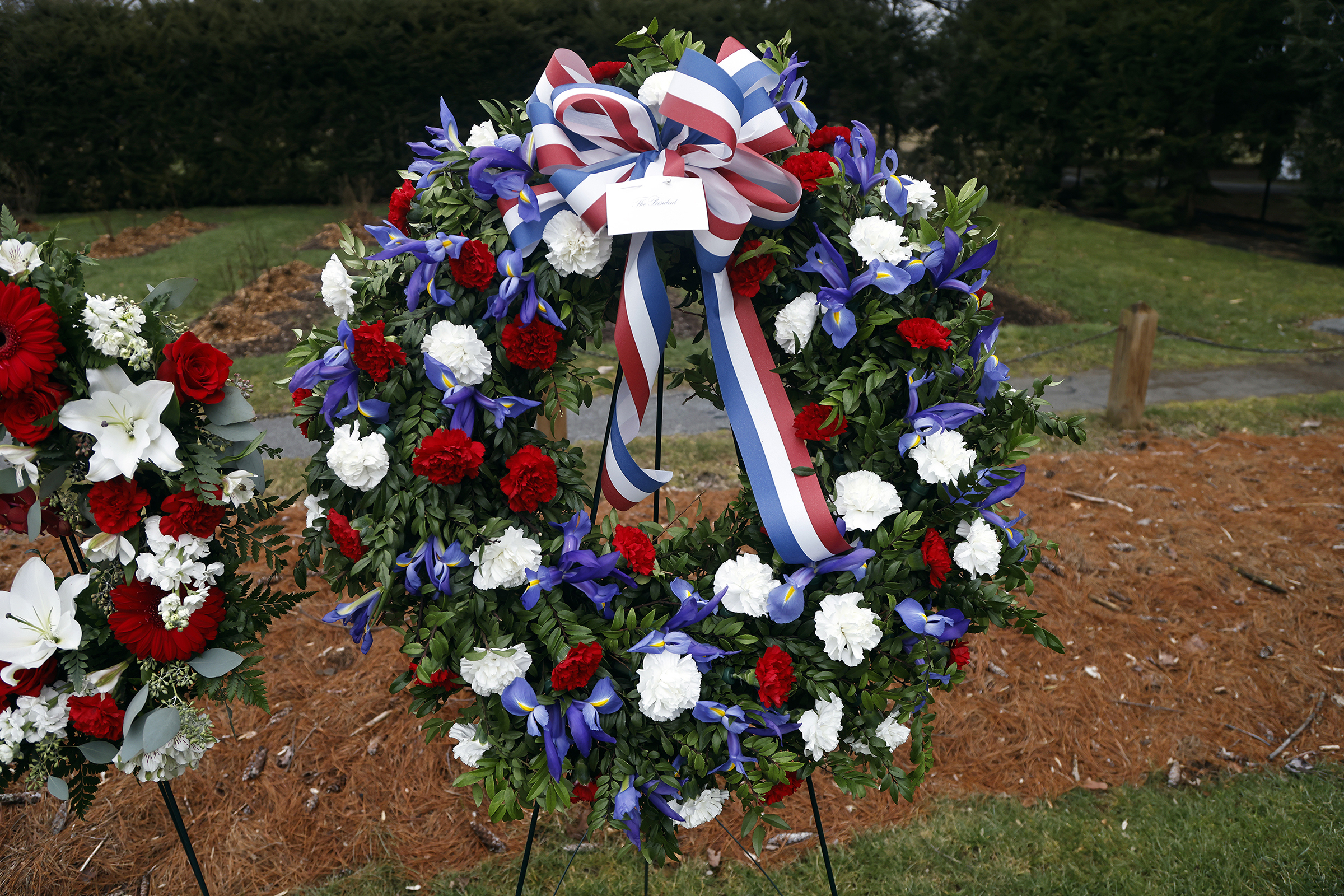 A contingent from the U.S. Military Academy participated in the commemoration of former President Franklin D. Roosevelt’s 142nd birthday Jan. 30 in Hyde Park, N.Y. The annual wreath laying event celebrates the life and service of the former president, which is held in the rose garden at the FDR Presidential Library and Museum, hosted by the National Park Service at the home of the FDR National Historic Site.   USMA Dean of the Academic Board Brig. Gen. Shane Reeves placed a Presidential Wreath on the behalf