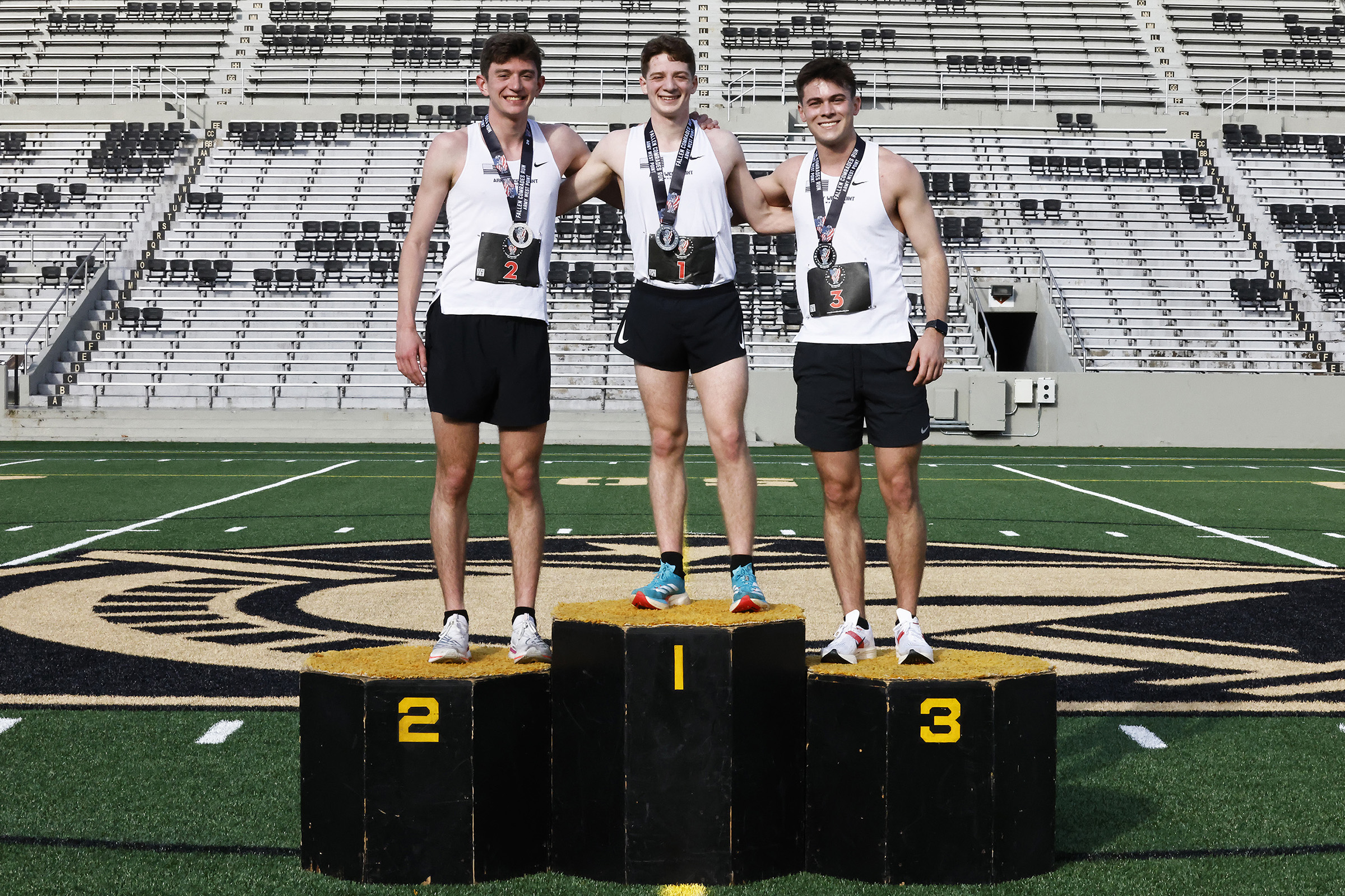 The Army West Point Cadet Marathon Team hosted the 2024 Fallen Comrades Half Marathon on March 17 at West Point. An estimated 700 participants took part in the run and ruck divisions, along with a one-mile Kids Run. The race started and finished at Michie Stadium and ran through most parts of the installation. The purpose of the half marathon is to promote physical fitness and to commemorate West Point graduates who were killed in action or training during Vietnam or the Global War on Terrorism. At each mil