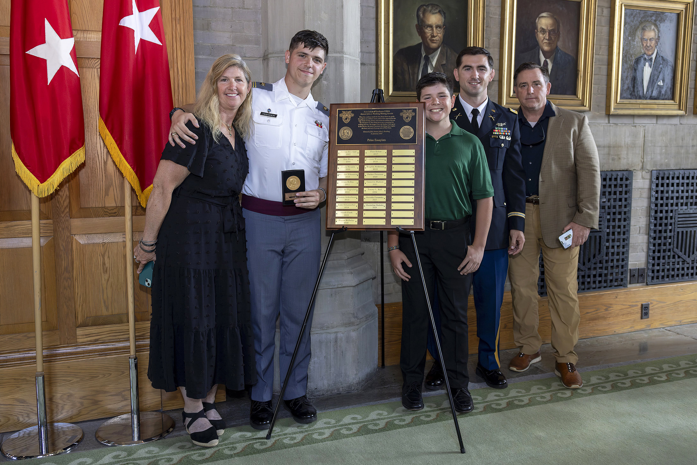 The Simon Center for the Professional Military Ethic hosted the John J. Pershing Reflective Essay Award ceremony on May 22 at the Thayer Award Room. Established in 2006, the award is meant to encourage cadets to reflect on their experiences at West Point and gain a better understanding for how the institution has helped them prepare for the profession of arms and to strengthen their resolve to serve the nation honorably as a commissioned officer. This year, the top three cadets who earn medallions were Clas