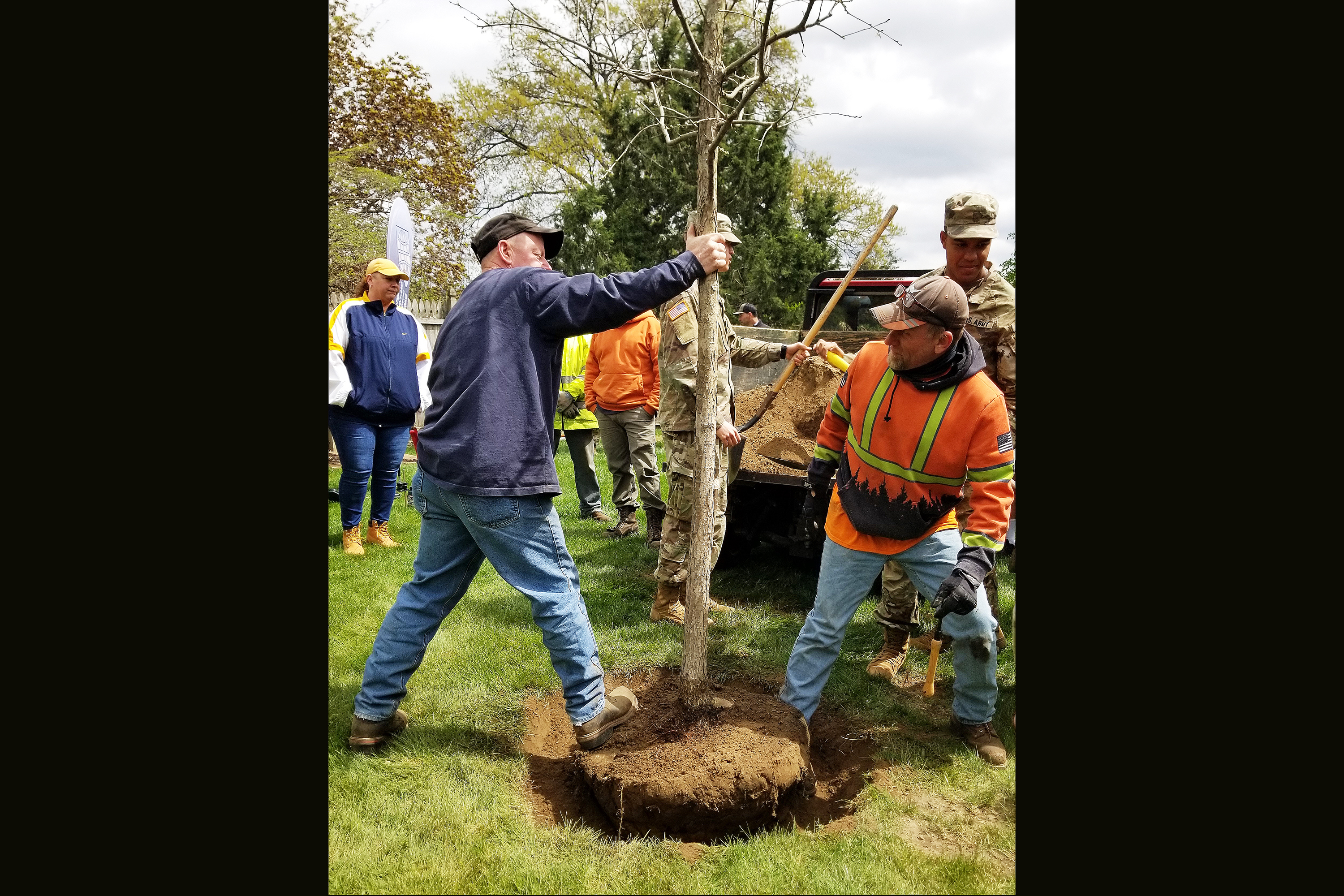 The West Point Directorate of Public Works Environmental and Grounds Team and West Point’s Green Team Environmental Club recently celebrated both Arbor and Earth Days by planting a Swamp White Oak tree behind the greenhouse of West Point Superintendent’s house. West Point’s Dean of the Academic Board, Brig. Gen. Shane Reeves, DPW’s Agronomist Phil Koury, Tree and Gardening Supervisor Rich Hawkenberry and Environmental Engineer Sapphira Whigham presented the tree for the Arbor Day celebration.
