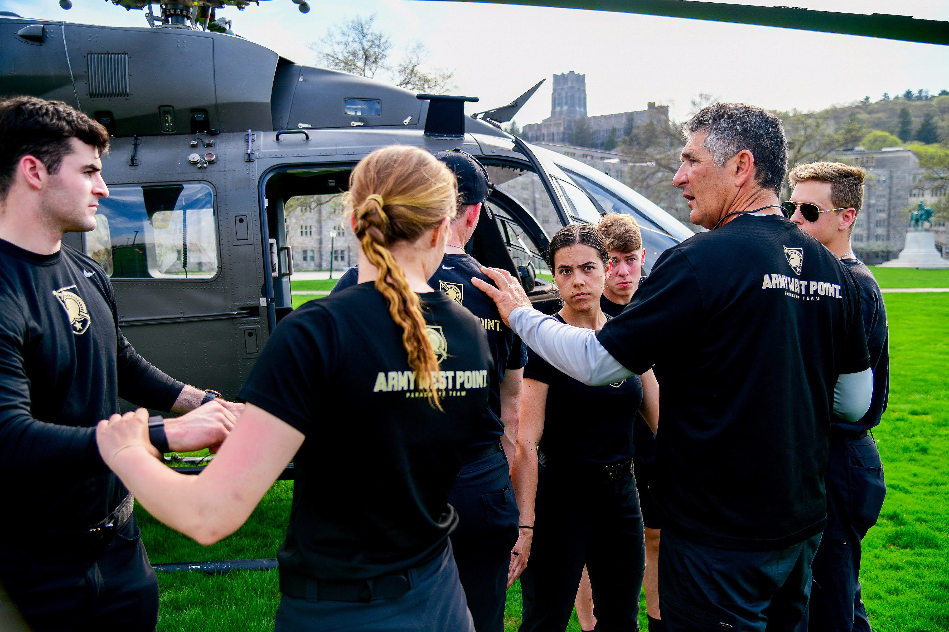 The West Point Parachute Team hosted an Interservice Academy Meet with the U.S. Air Force Academy and U.S. Naval Academy parachute teams from April 13-15 at the Parade Field on The Plain.    (Photo by Sgt. 1st Class Luisito Brooks/USMA PAO)