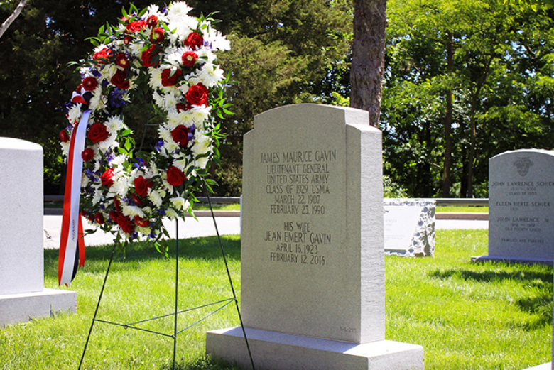 A wreath-laying ceremony to honor Lt. Gen. James Gavin, U.S. Military Academy 1929 graduate, at his gravestone took place Monday at the West Point Cemetery. (Top left, bottom left and above) Larry Lenahan, a member of the 82nd Airborne Division Association, and Department of History Capt. Michael Matheny place a wreath at Gavinʼs gravestone with members of the Military Police Color Guard and Firing Party also a part of the ceremony. 