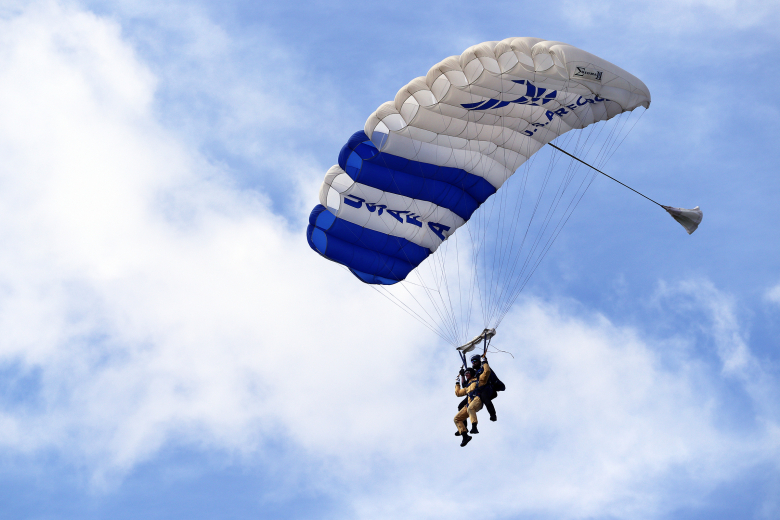 The West Point Parachute Team traveled to Porterville, Calif., from March 18-25 to begin Accelerated Freefall (AFF) training with the plebe class. The Air Force Parachute Team cordially provided their DHC-6 Twin Otters aircraft, pilots, tandem/AFF instructors, contracted hangar/airfield access, maintainers and riggers to fully support this event. Their impressive staff, with more than 40 members, conducted tandems with all 10 WPPT plebes, and helped them successfully conduct solo freefall skydives from