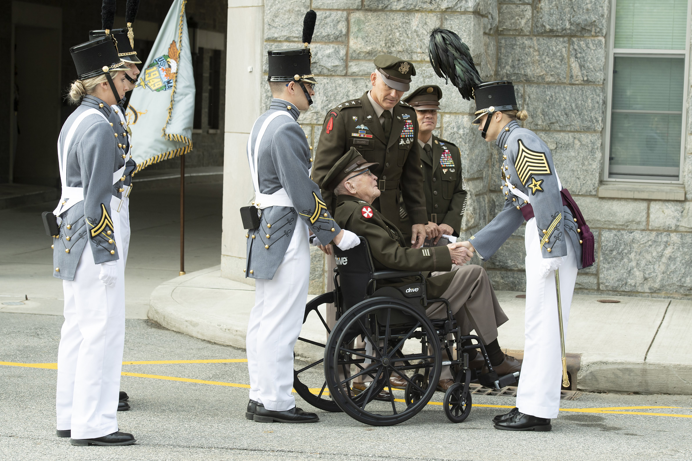 The U.S. Military Academy honored one of its remarkable graduates, retired Col. Ralph Puckett Jr., with a Medal of Honor Plaque Unveiling Ceremony in the Inchon Sallyport May 23 at West Point. The event was hosted by USMA Superintendent Lt. Gen. Steven W. Gilland.    (Photo by John Pellino/USMA PAO)