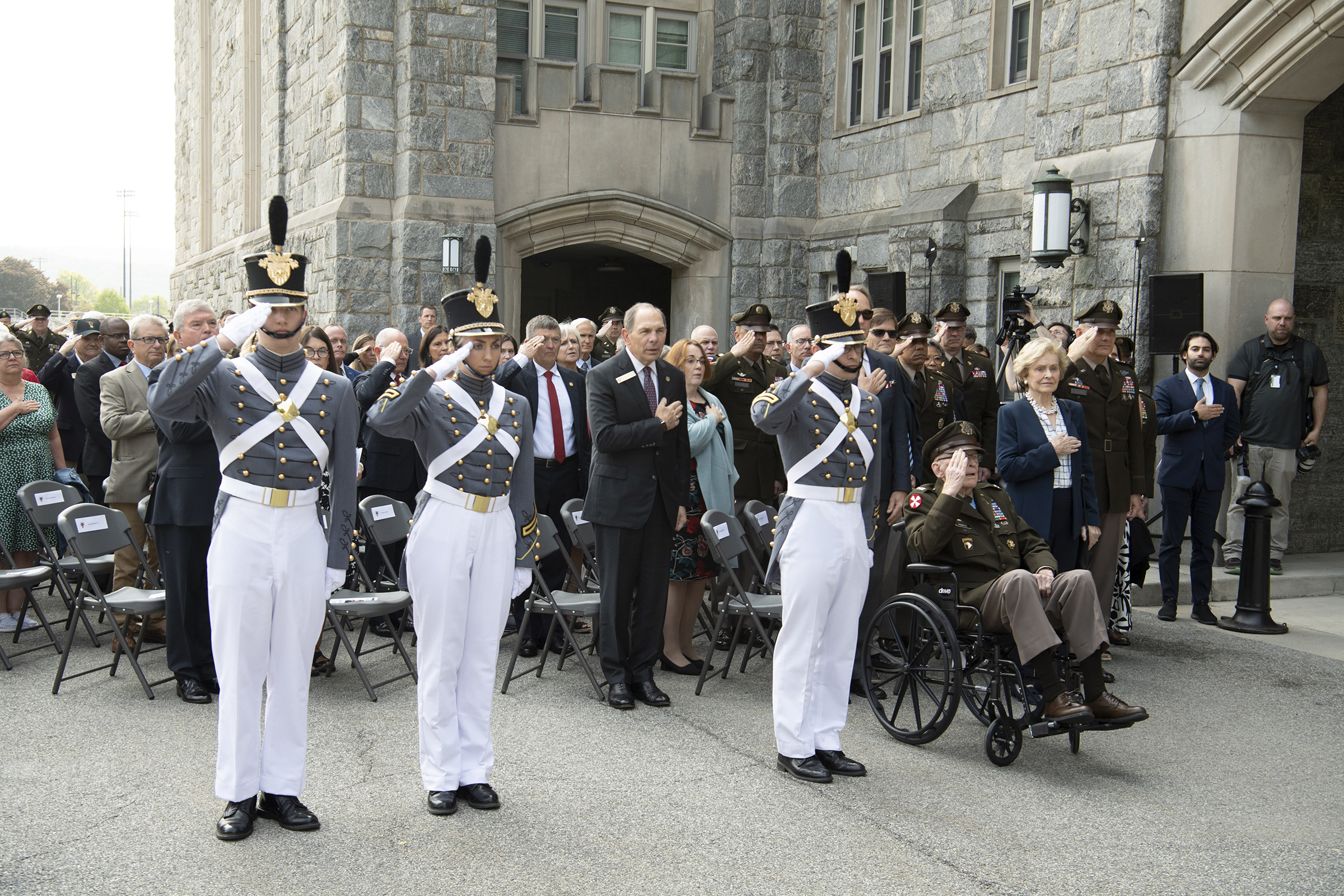 The U.S. Military Academy honored one of its remarkable graduates, retired Col. Ralph Puckett Jr., with a Medal of Honor Plaque Unveiling Ceremony in the Inchon Sallyport May 23 at West Point. The event was hosted by USMA Superintendent Lt. Gen. Steven W. Gilland.    (Photo by John Pellino/USMA PAO)