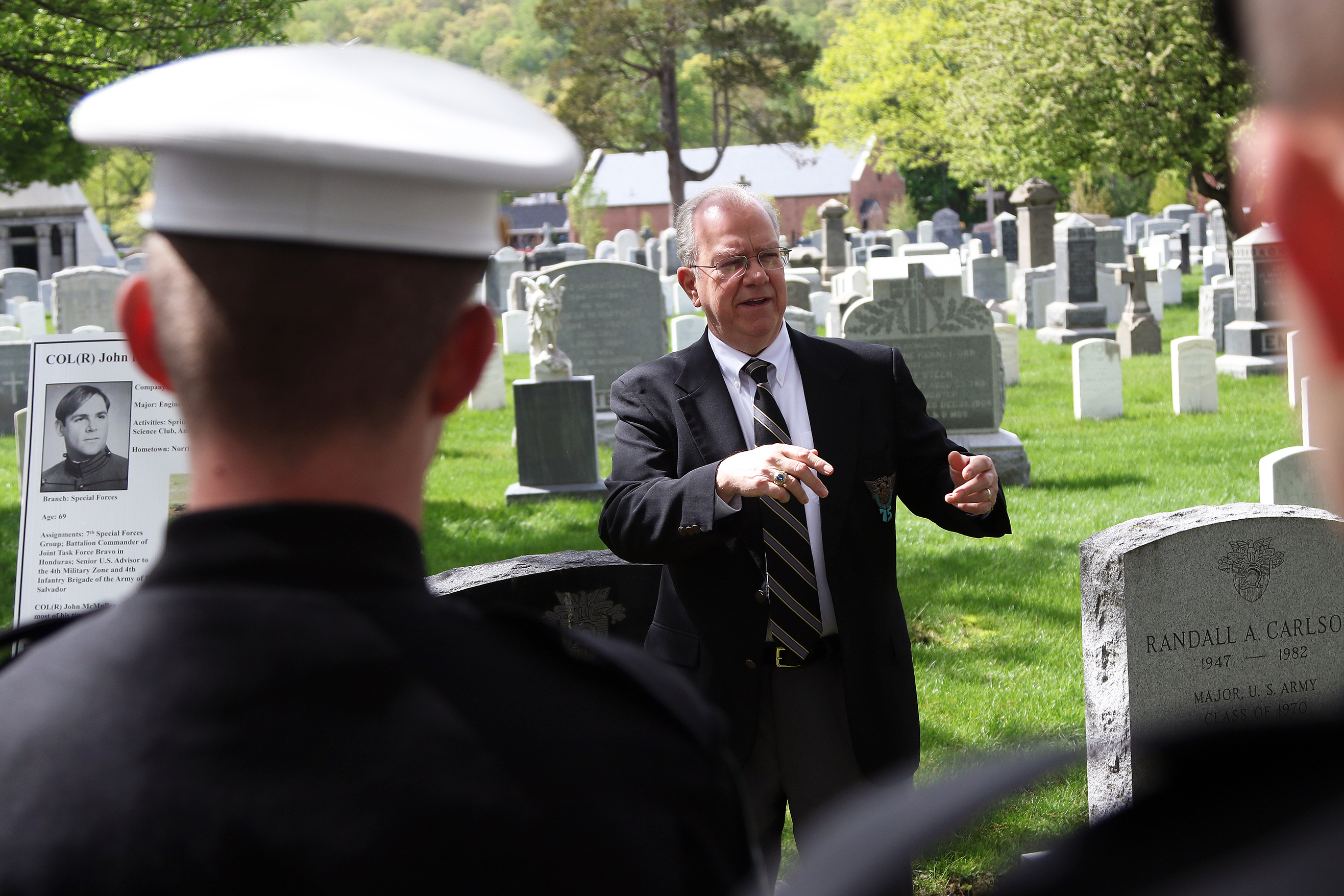 The Simon Center for the Professional Military Ethic hosted the “Inspiration to Serve” Cemetery Tour for the Class of 2025 Cadets on May 4 at the West Point Cemetery. The purpose of the annual tour is three-fold: to remember and honor fallen USMA graduates, to inspire cadets and strengthen their identities as members of the Long Gray Line, and to catalyze cadets’ reflection on their willingness to freely affirm their commitment to serve in the profession of arms, which the second-class cadets accomplish eac
