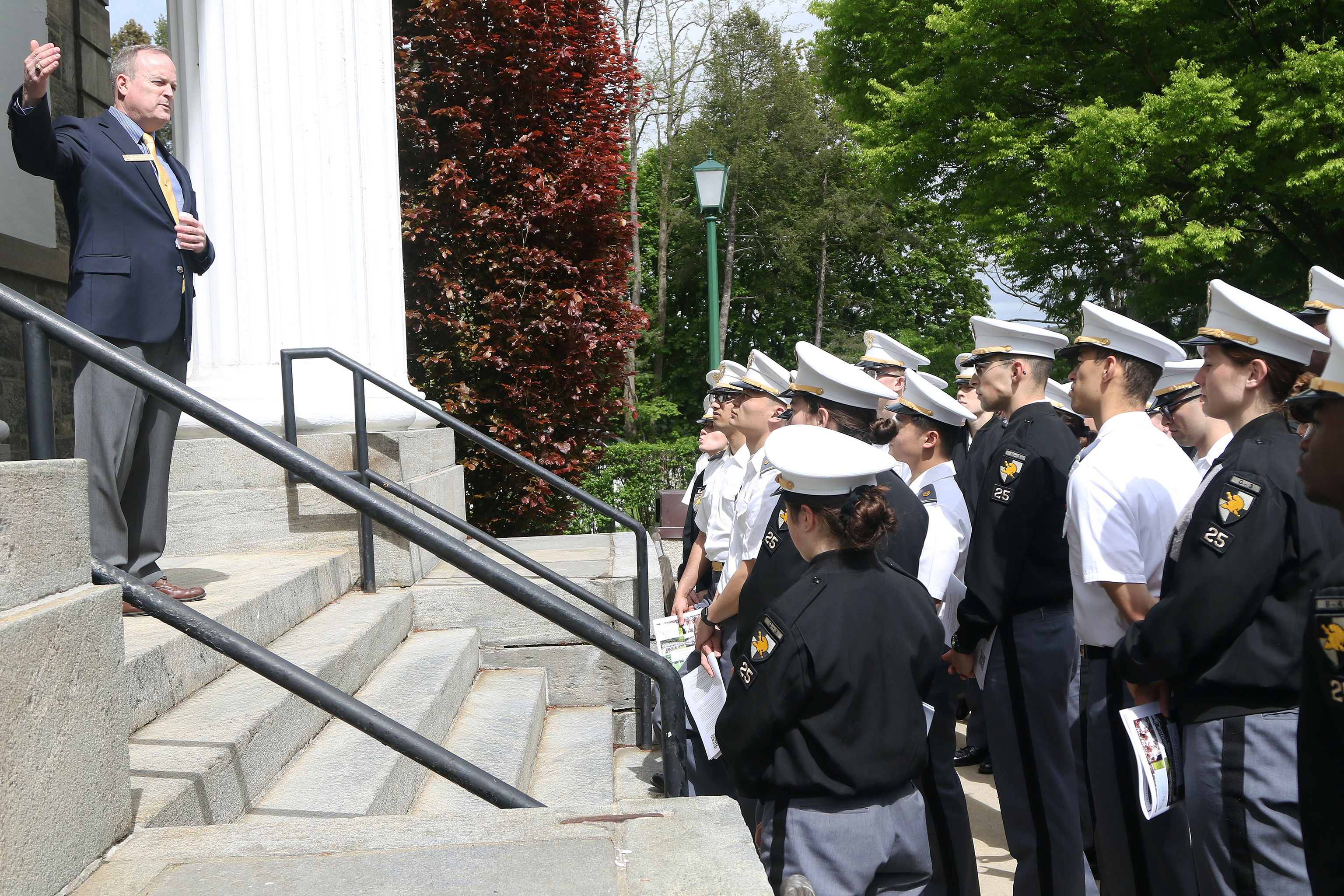 The Simon Center for the Professional Military Ethic hosted the “Inspiration to Serve” Cemetery Tour for the Class of 2025 Cadets on May 4 at the West Point Cemetery. The purpose of the annual tour is three-fold: to remember and honor fallen USMA graduates, to inspire cadets and strengthen their identities as members of the Long Gray Line, and to catalyze cadets’ reflection on their willingness to freely affirm their commitment to serve in the profession of arms, which the second-class cadets accomplish 
