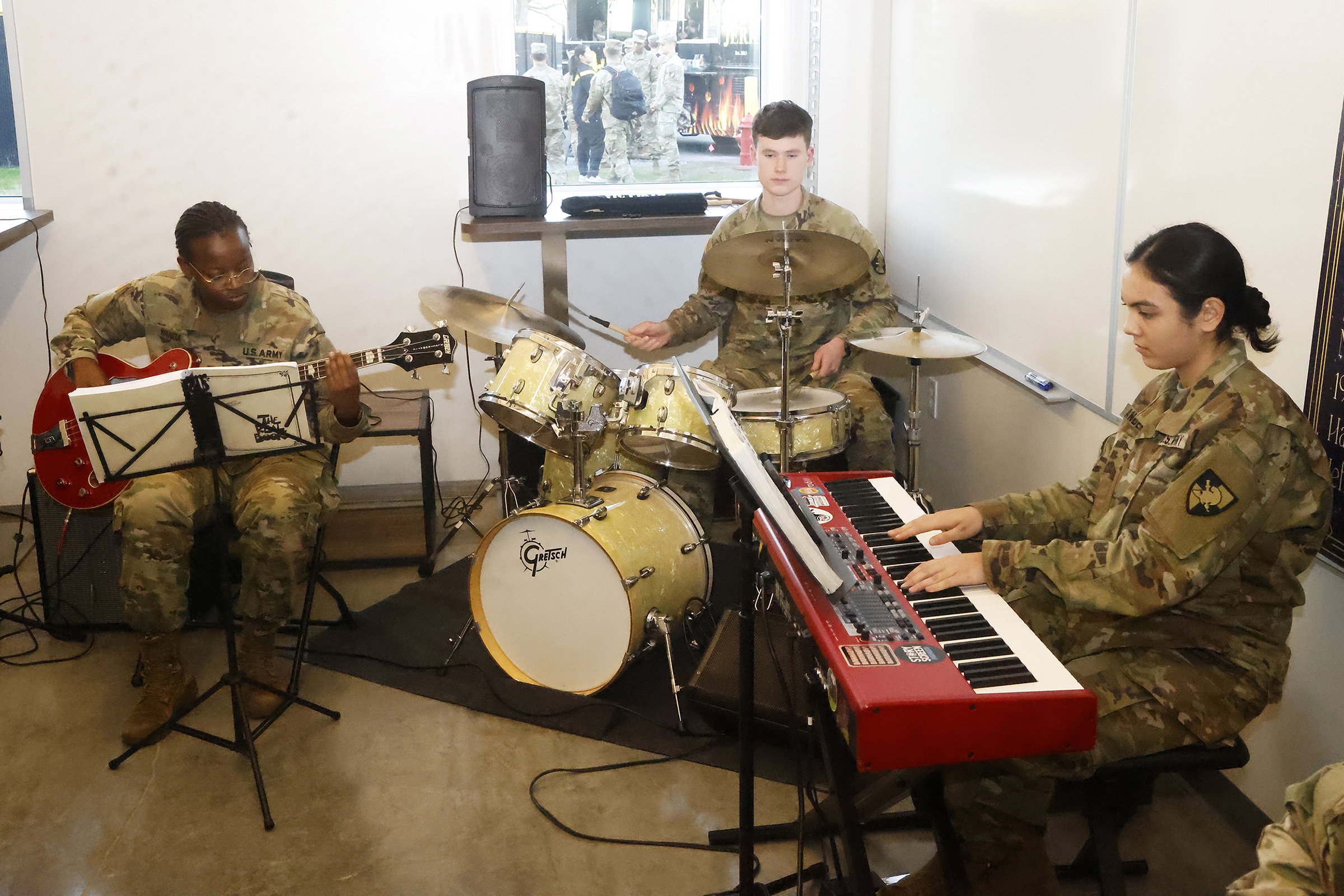 The Department of English and Philosophy (DEP) celebrated its move into 612B, or what is frequently referred to as the General Instruction Building (GIB), with a community open house Nov. 9 at the U.S. Military Academy. The exuberant and festive environment offered art, poetry, live music and food trucks for the children and adult open house attendees.  (Photo by Eric S. Bartelt/PV)