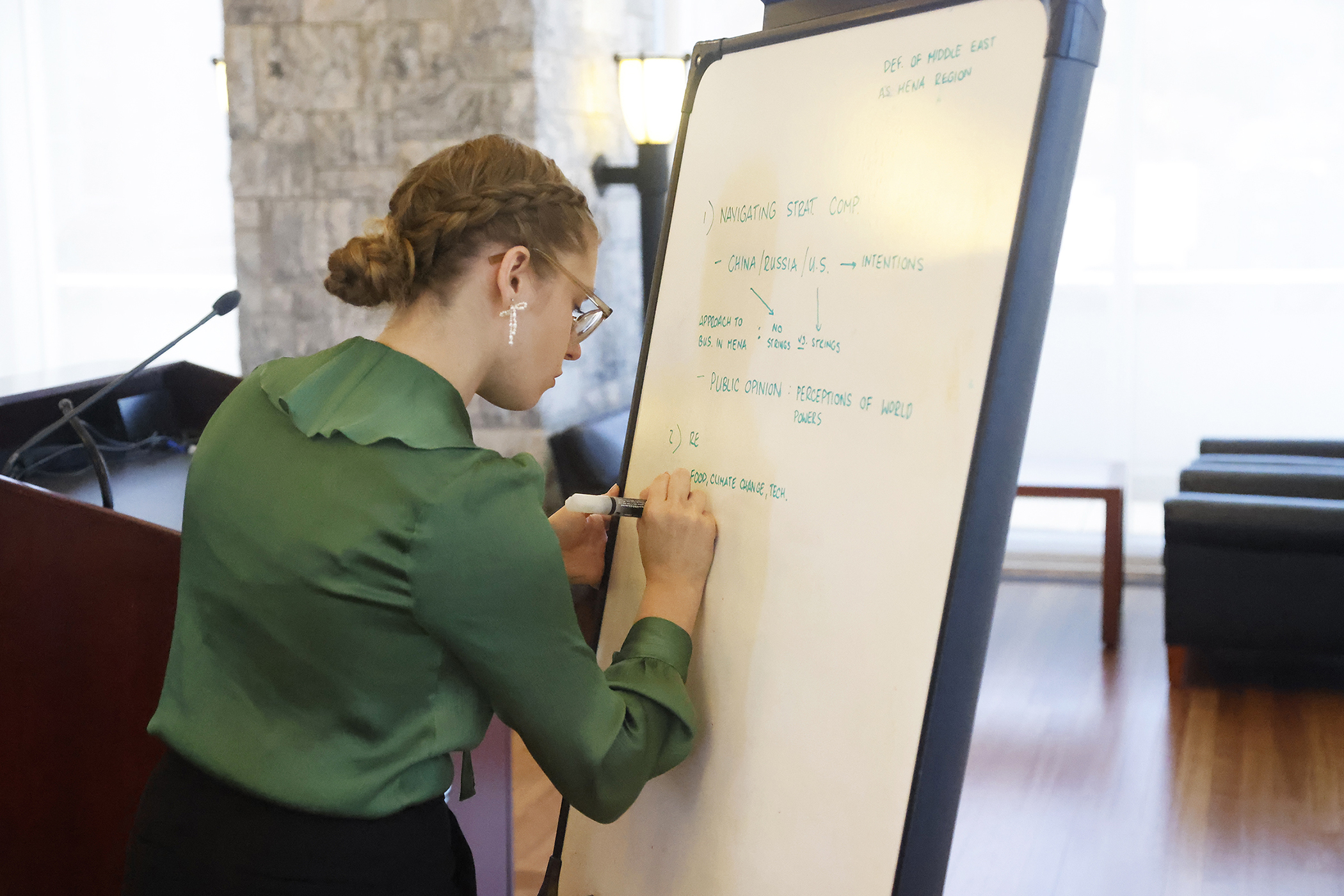 The Department of Social Sciences and the U.S. Military Academy welcomed students from around the country and the world to West Point from Nov. 1-4 for the 74th annual Class of 1971 Student Conference on U.S. Affairs. SCUSA is attended by 185 undergraduate students from 92 universities from the United States, 15 international students from nine countries, and 20 cadets from domestic and international military academies. There are several USMA cadets who serve as delegates, staff, task force members and room