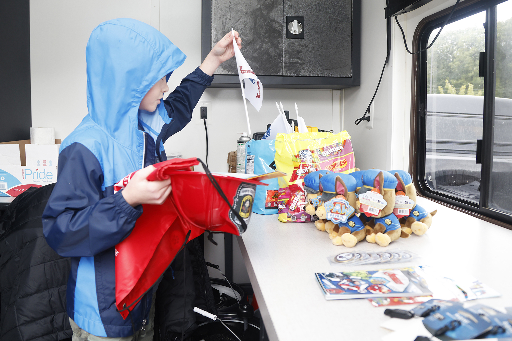 A few hundred West Point community members braved the chilly, inclement weather as the Directorate of Plans, Training, Mobilization and Security hosted the annual Emergency Preparedness Fair Sept. 30 at the West Point Post Exchange parking lot.   (Photo by Eric S. Bartelt/PV)