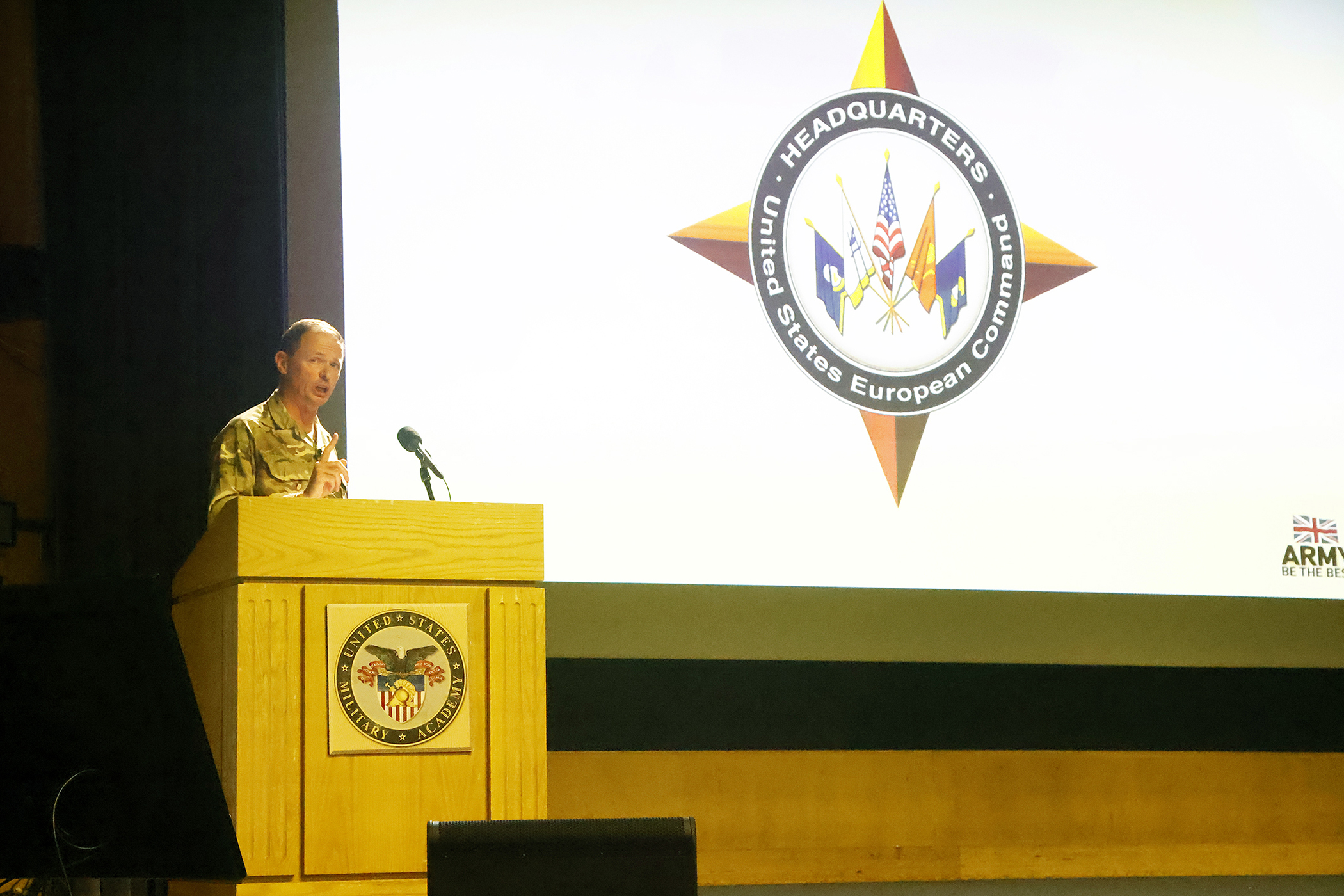 The U.S. Military Academy hosted the 77th annual Kermit Roosevelt Lecture Sept. 28 at Robinson Auditorium. The guest speaker for the distinguished foreign visit was British Lt. Gen. Sir Roly Walker, deputy chief of Defense Staff for Military Strategy and Operations at the Ministry of Defense.  Kermit Roosevelt, son of President Theodore Roosevelt, served both the U.S. and United Kingdom armies during World War I and World War II. The annual lecture offers a chance for continued fostering of Anglo-American 