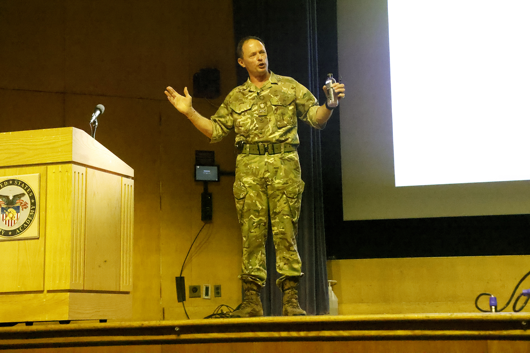 The U.S. Military Academy hosted the 77th annual Kermit Roosevelt Lecture Sept. 28 at Robinson Auditorium. The guest speaker for the distinguished foreign visit was British Lt. Gen. Sir Roly Walker, deputy chief of Defense Staff for Military Strategy and Operations at the Ministry of Defense.  Kermit Roosevelt, son of President Theodore Roosevelt, served both the U.S. and United Kingdom armies during World War I and World War II. The annual lecture offers a chance for continued fostering of Anglo-American 