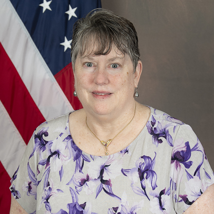 Evelyn (Lynnan) Mocek