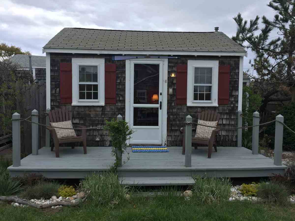 Cape Cod Real Estate 881 Commercial Street Provincetown Ma
