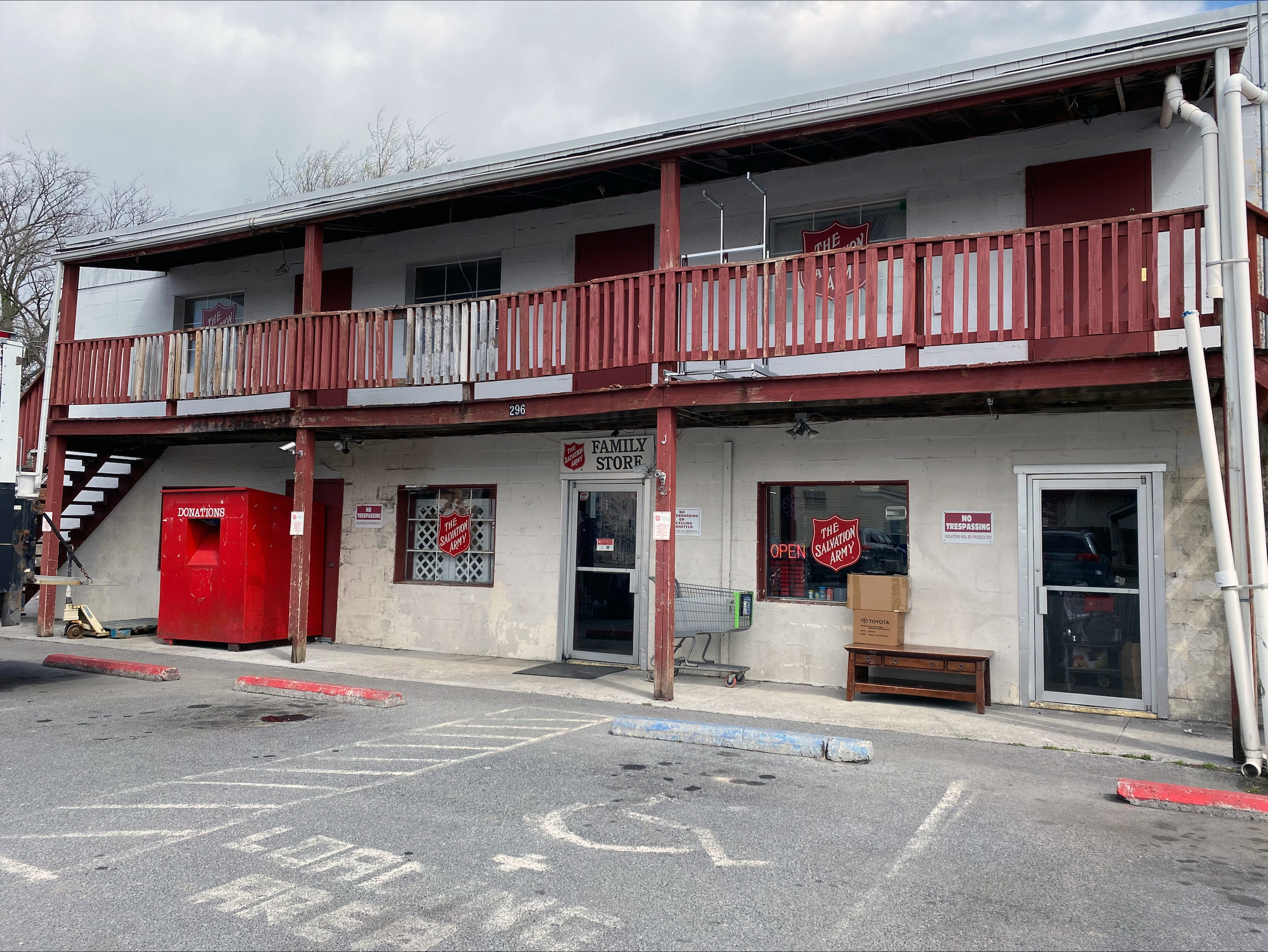 Thrift Store Front Royal Corps