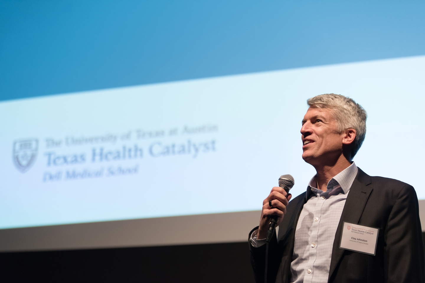 Dell Med Dean Clay Johnston giving the keynote address at Texas Health Catalyst Demo Day 2019.