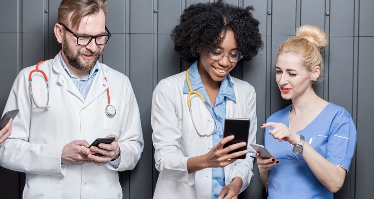 Social media can be a help or a hazard for RNs.