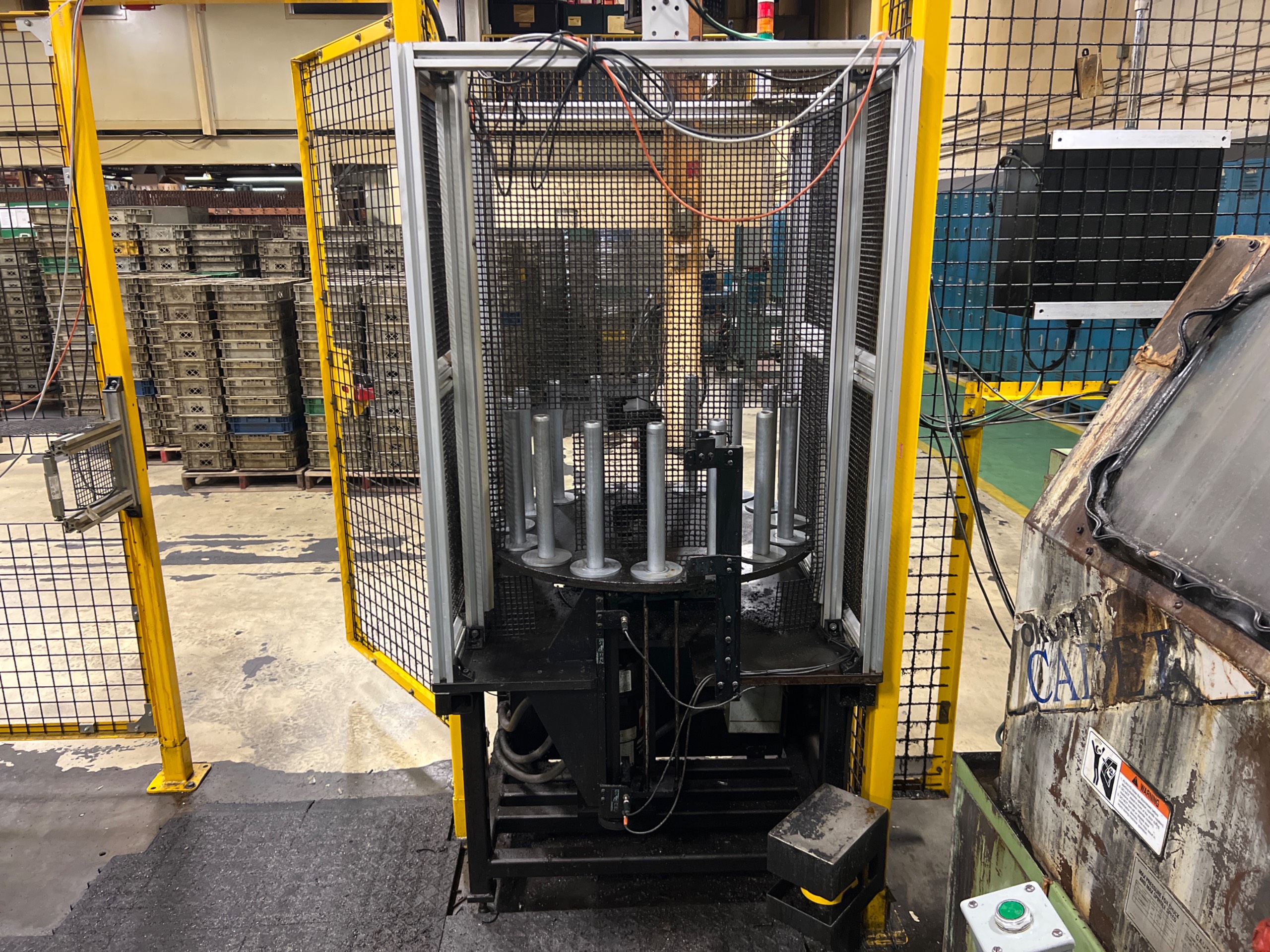 Instocker ESC 605A/687A ROBOT ROUGH CELL INSTOCKER For Sale | Aucto