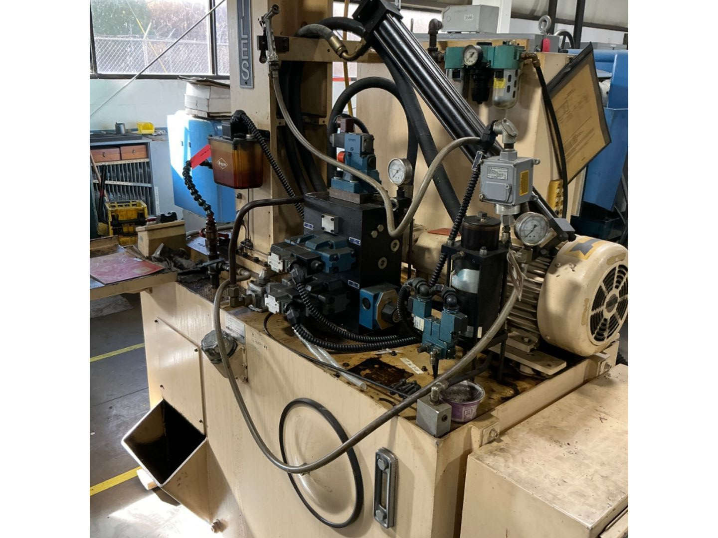 TY MILES MBLD4-24-150R VERTICAL BROACH FINISHING MACHINE