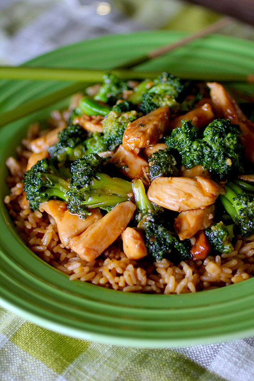 Chinese Style Crockpot Chicken and Broccoli | Dashing Dish