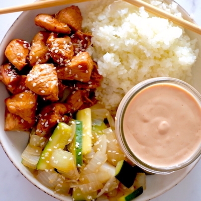 Hibachi Chicken & Vegetables with Yum Yum Sauce - Dashing Dish
