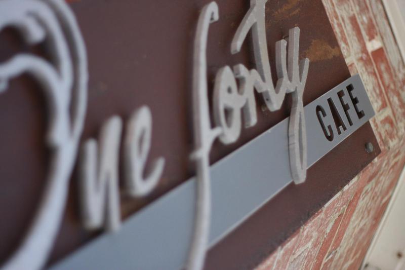 Cafe_1408495702613450751054