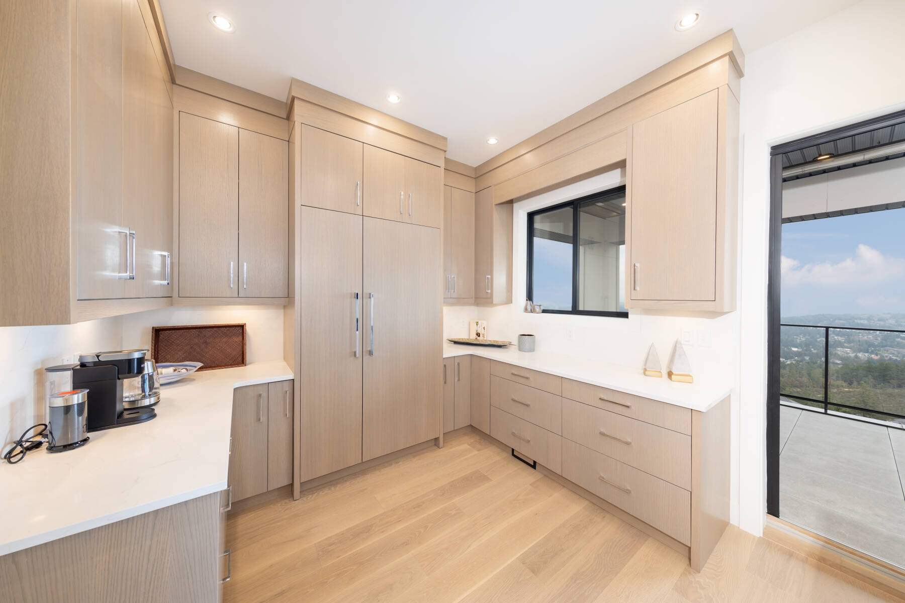 Bear Mountain Luxury Four-Bedroom House