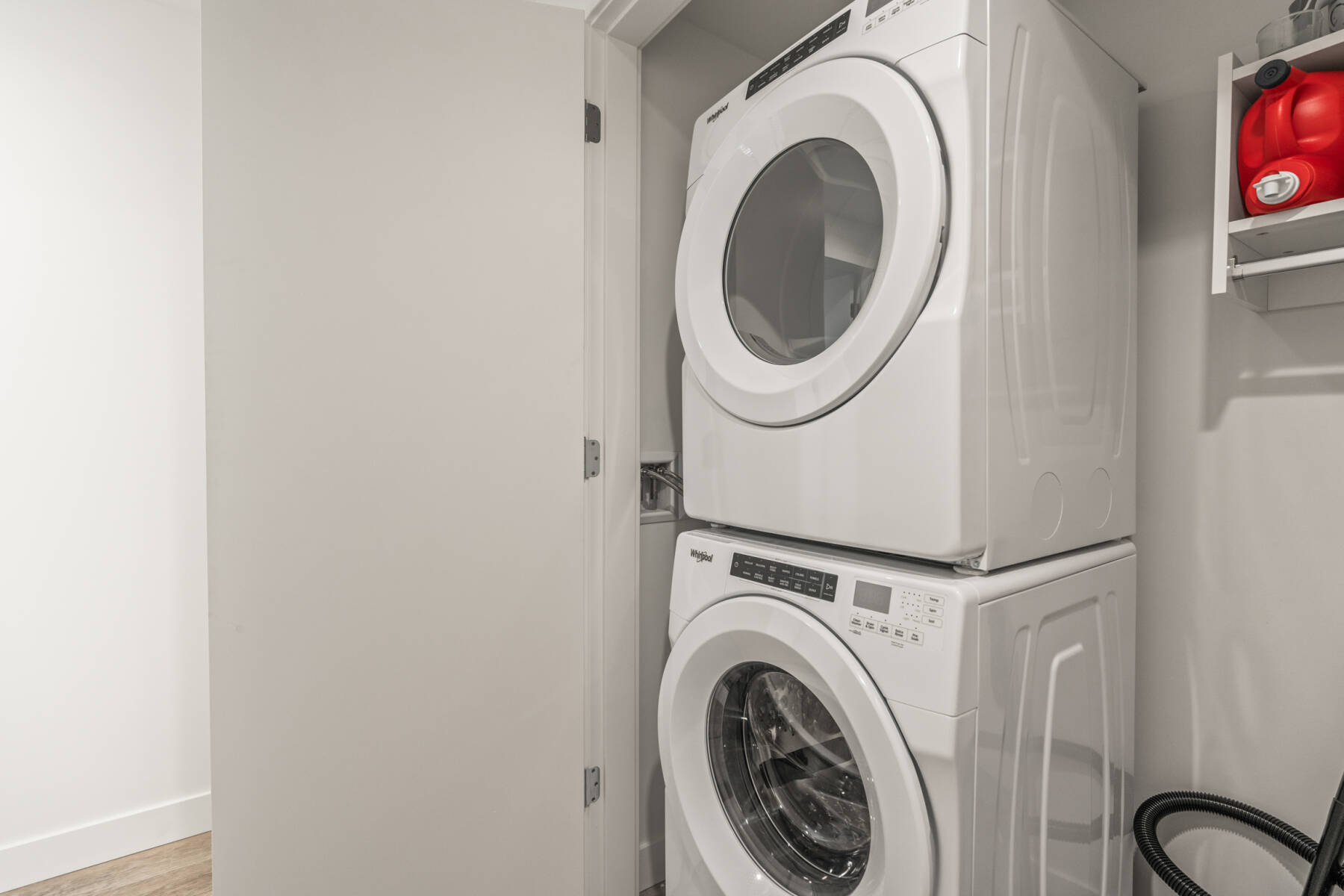 New Modern Lakefront Condo with stunning Water View