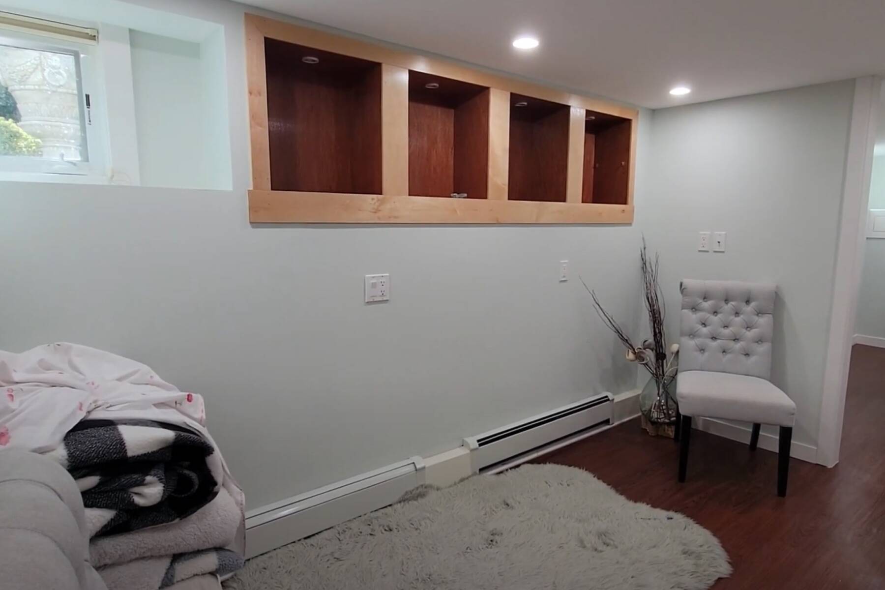 Location! Spacious suite near Dundarave and Waterfront