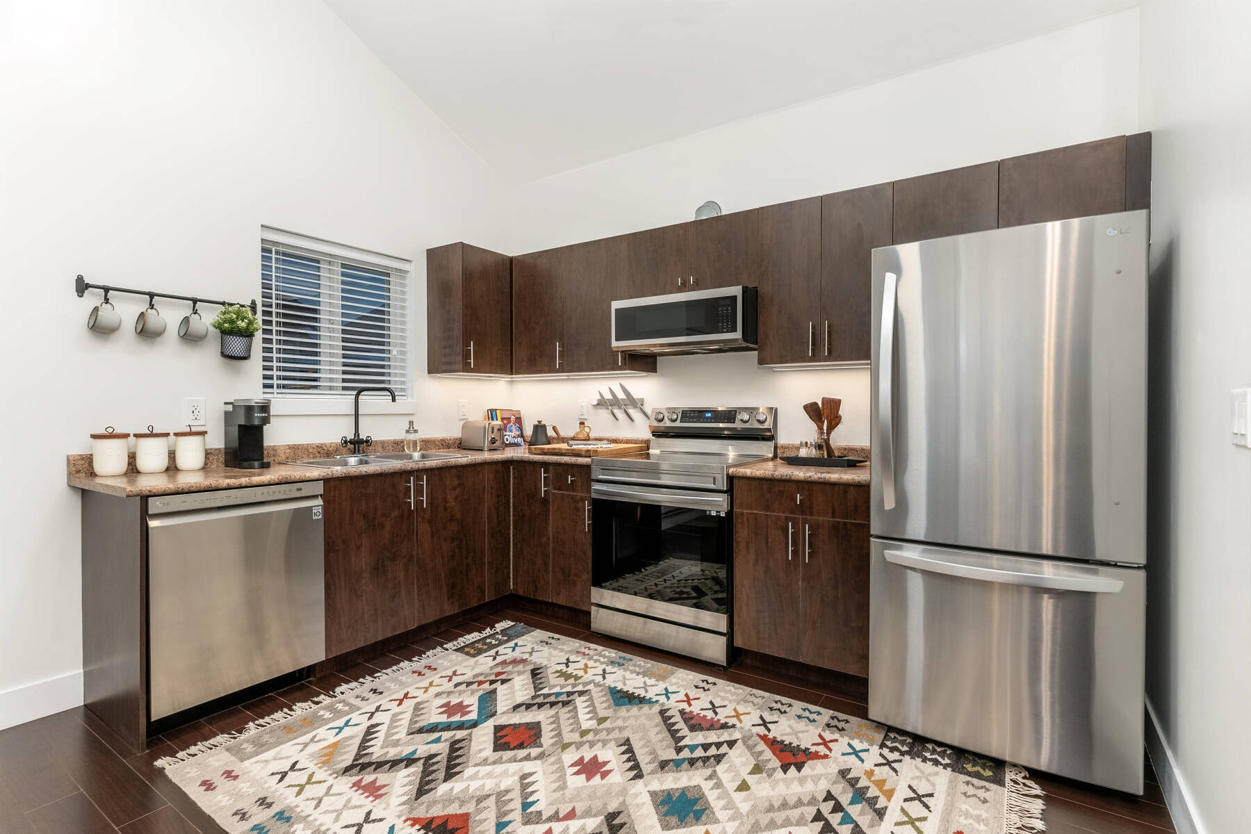 The Clayton Heights Studio Suite