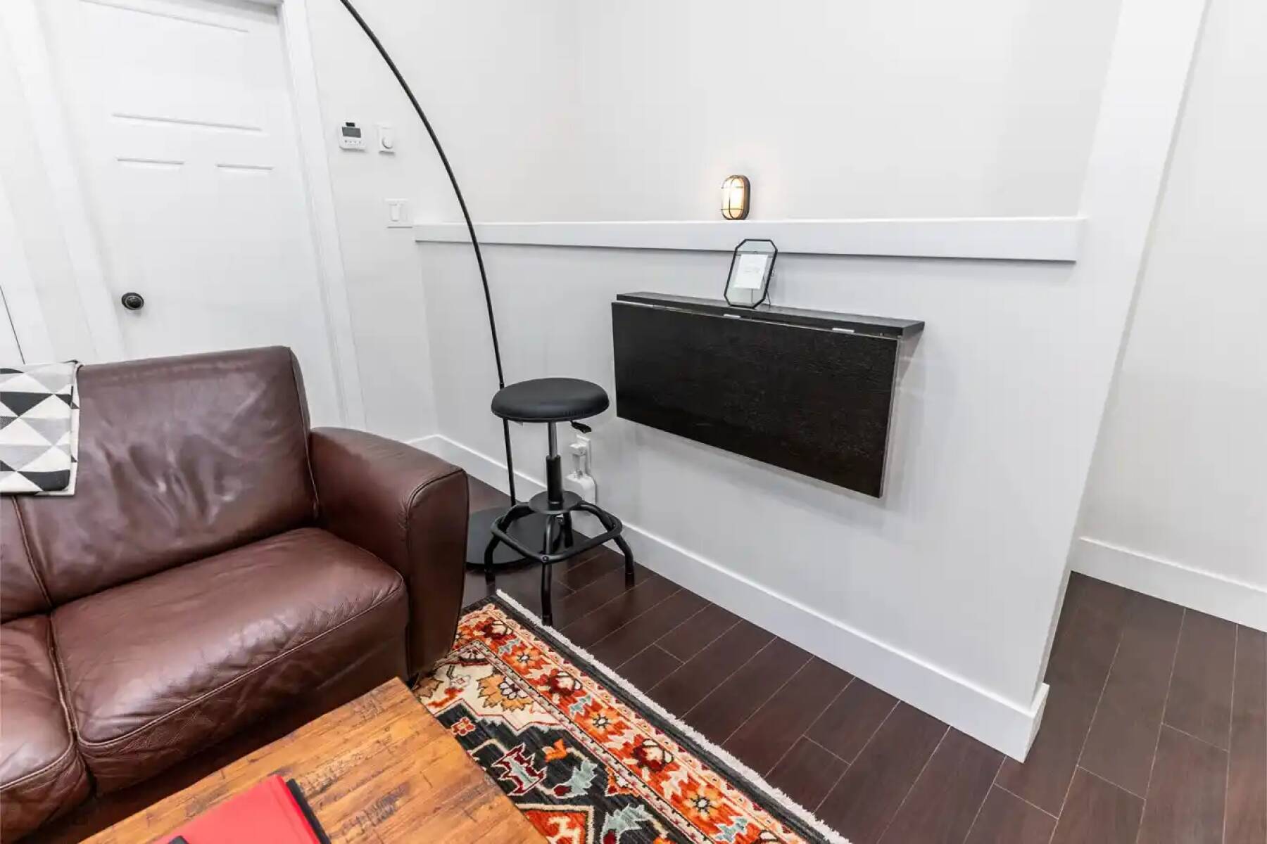 The Clayton Heights Studio Suite