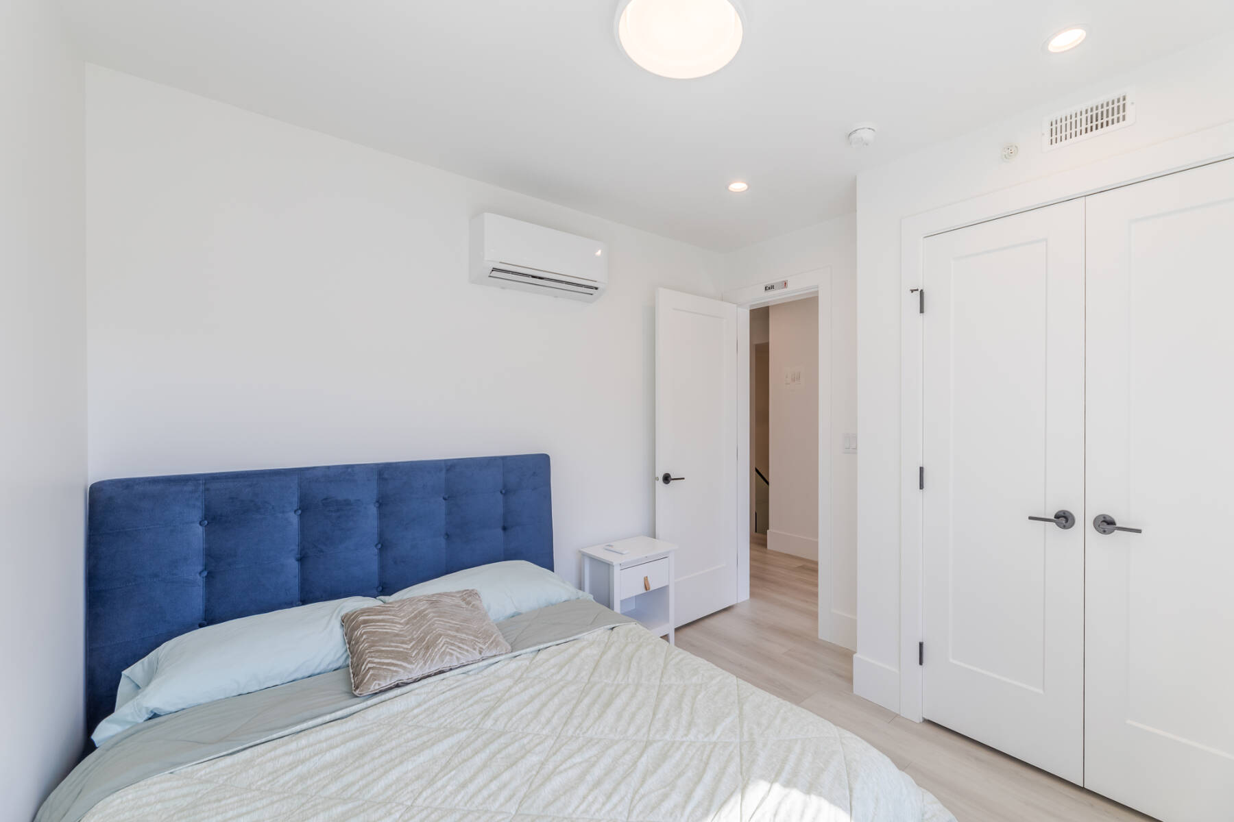 Summerland Beachfront Luxury | Pool Hot Tub & Gym