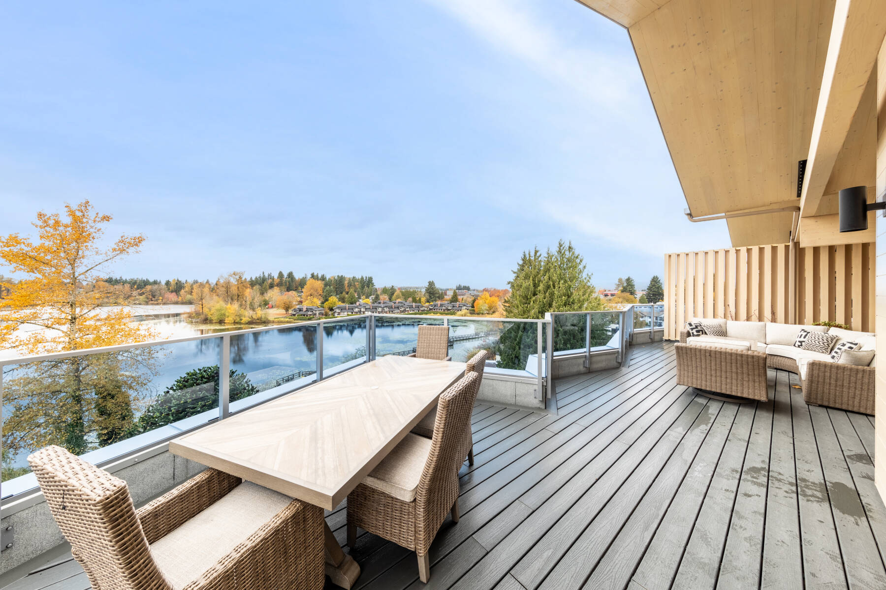 Brand New Luxury Mill Lake Penthouse