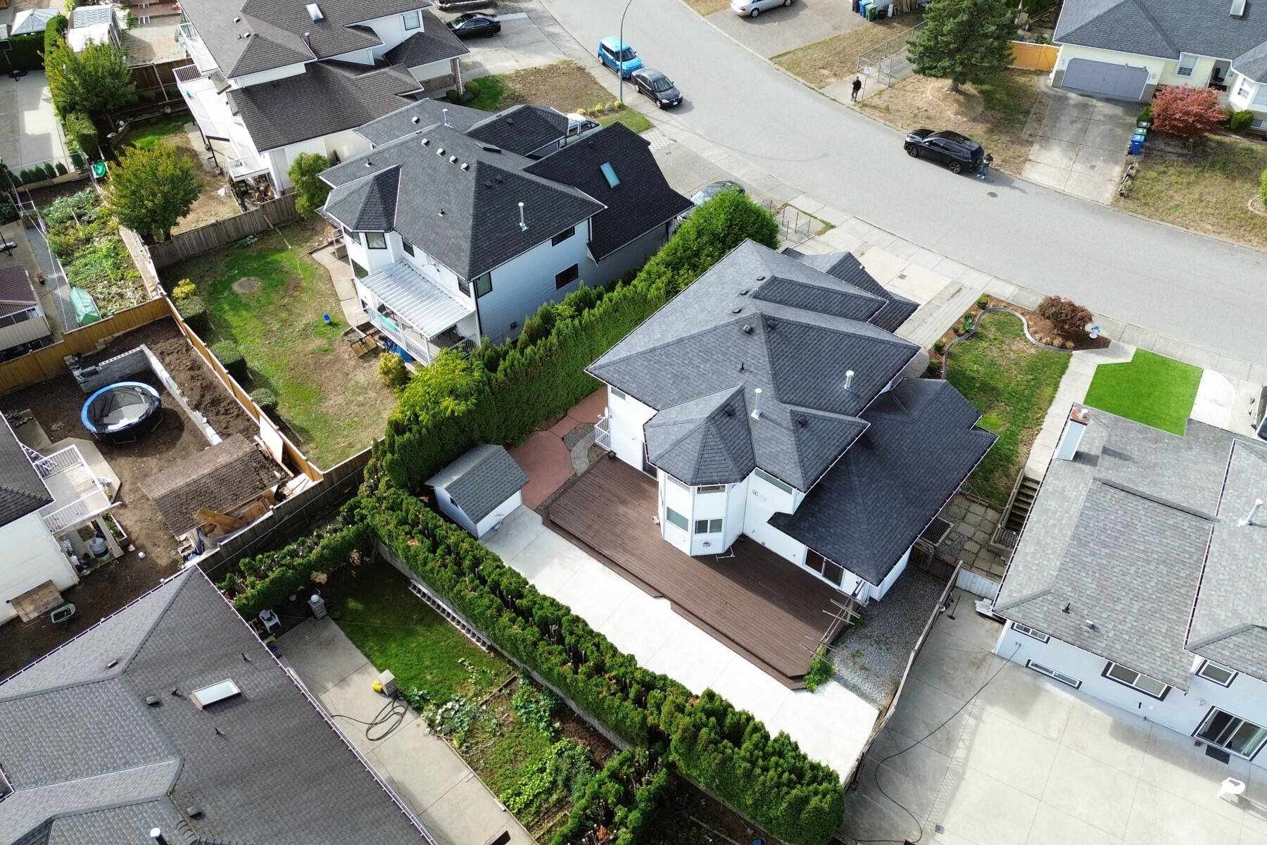 Spacious Home Close to Airport