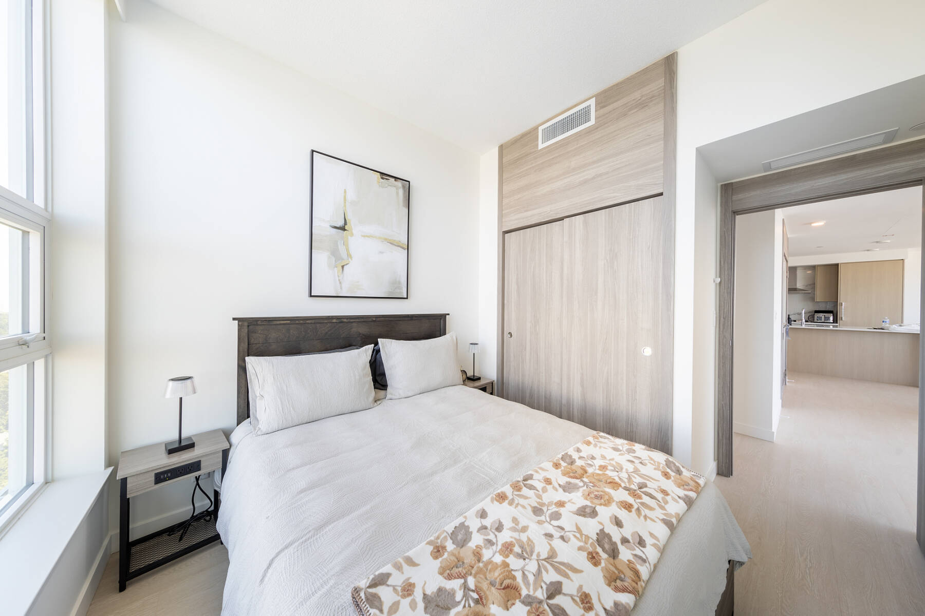 Luxury Penthouse 3 Bedroom | Pool Hot Tub Gym