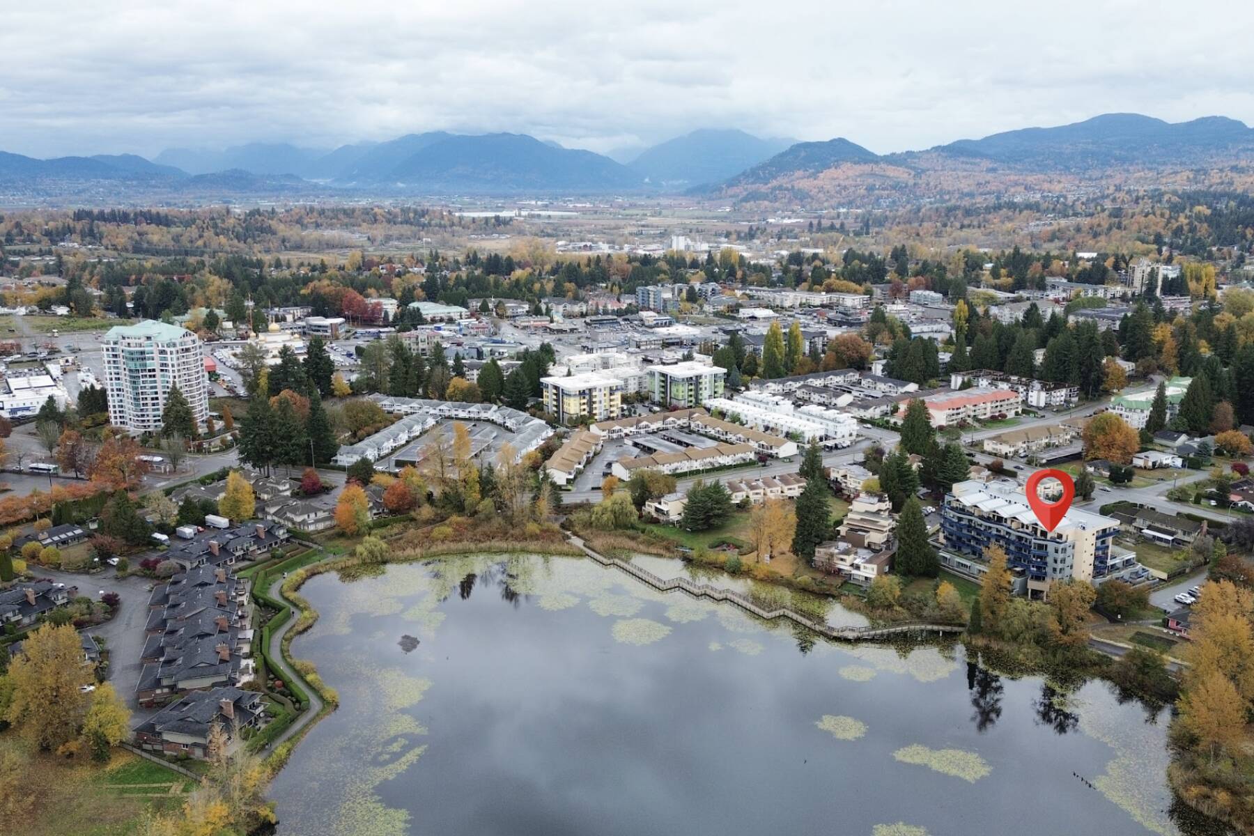 Brand New Luxury Mill Lake Penthouse