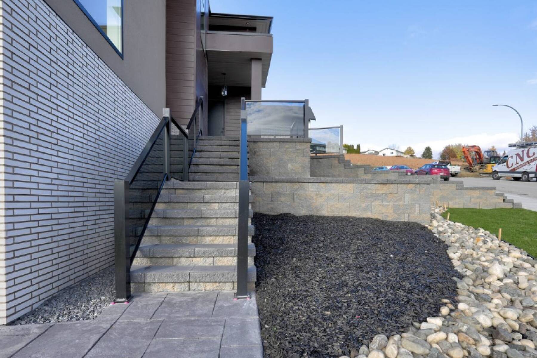 Brand New Luxury 3 Level Lake View House + Hot Tub