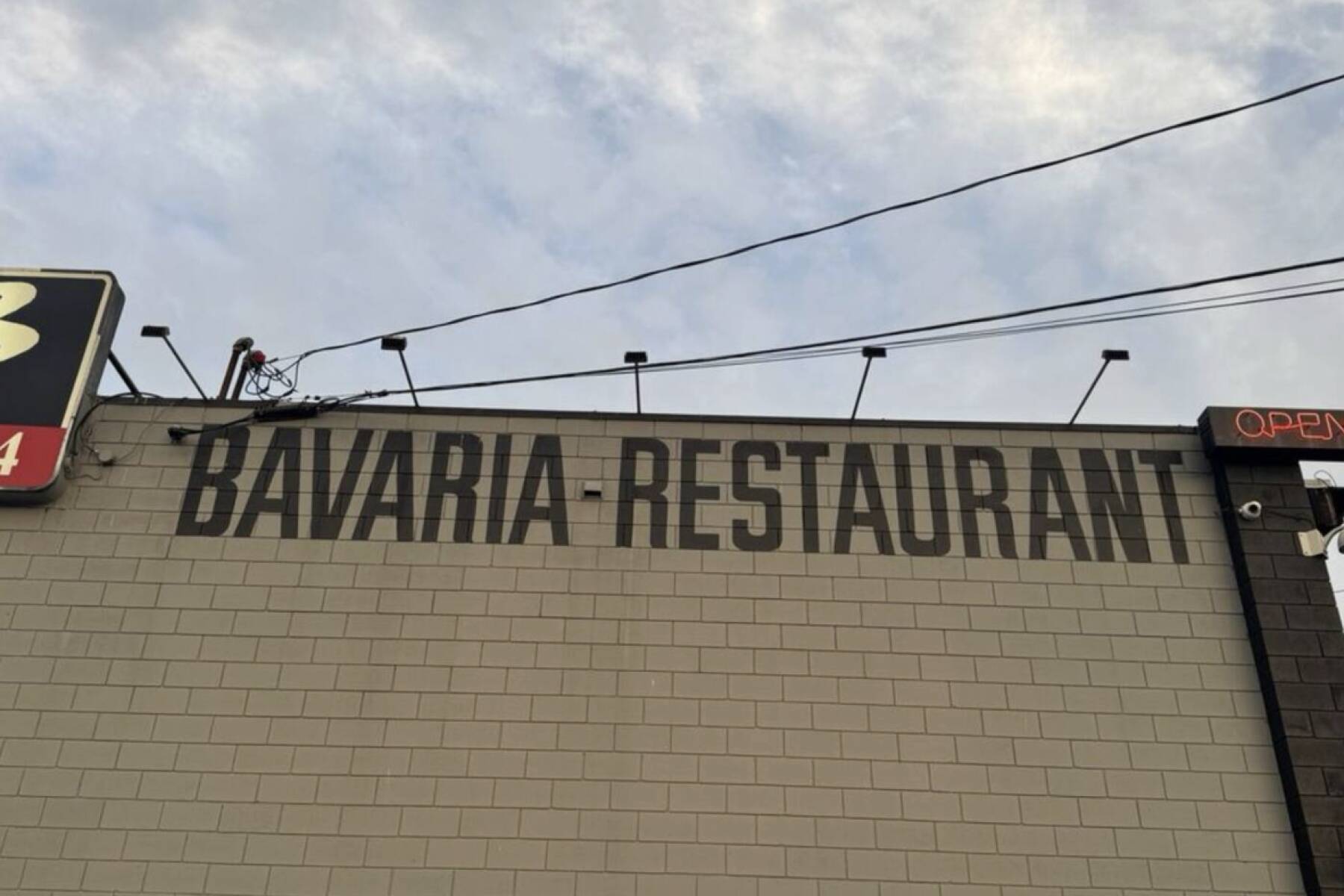 Brand New Luxury Mill Lake Penthouse