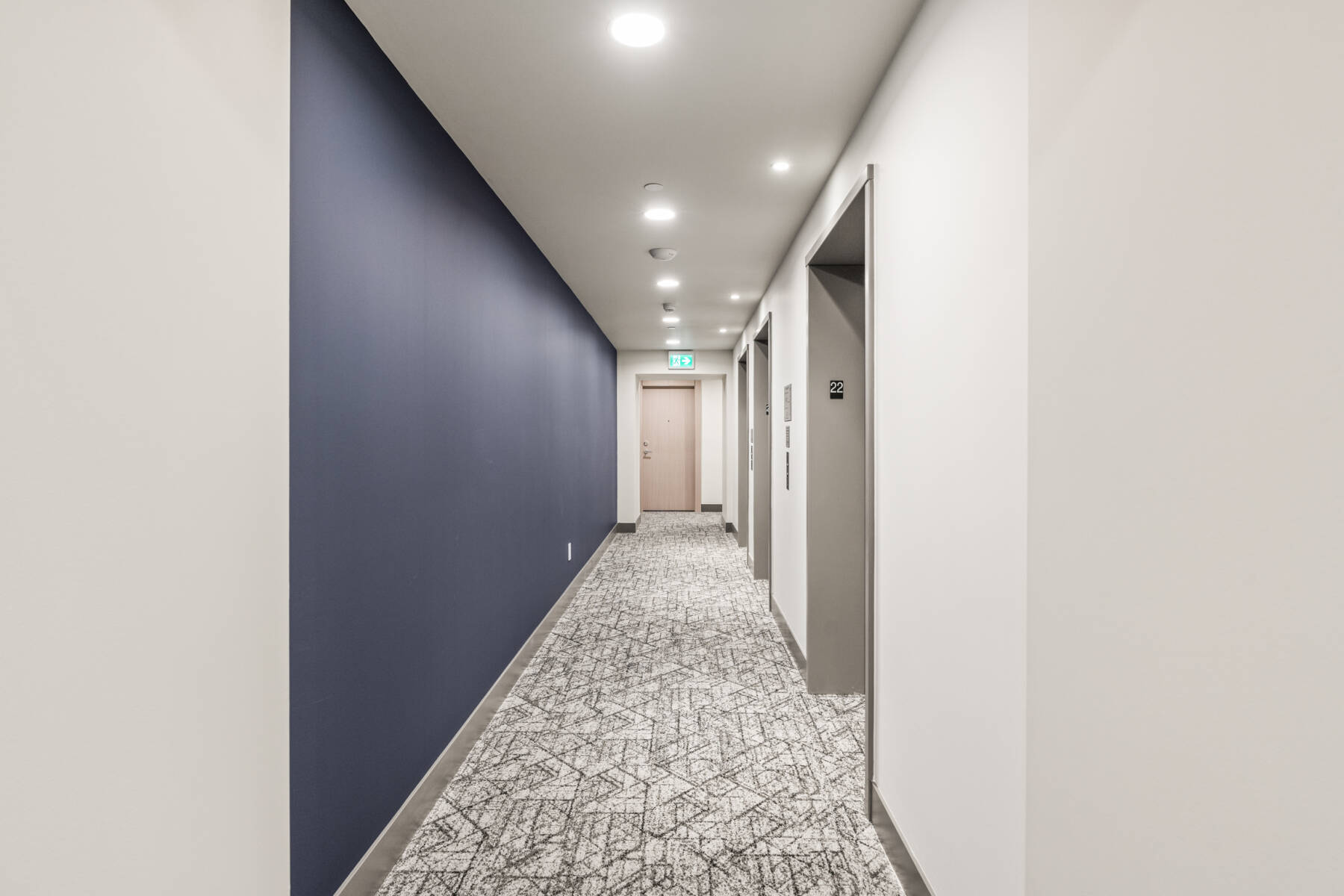 New Modern Lakefront Condo with stunning Water View