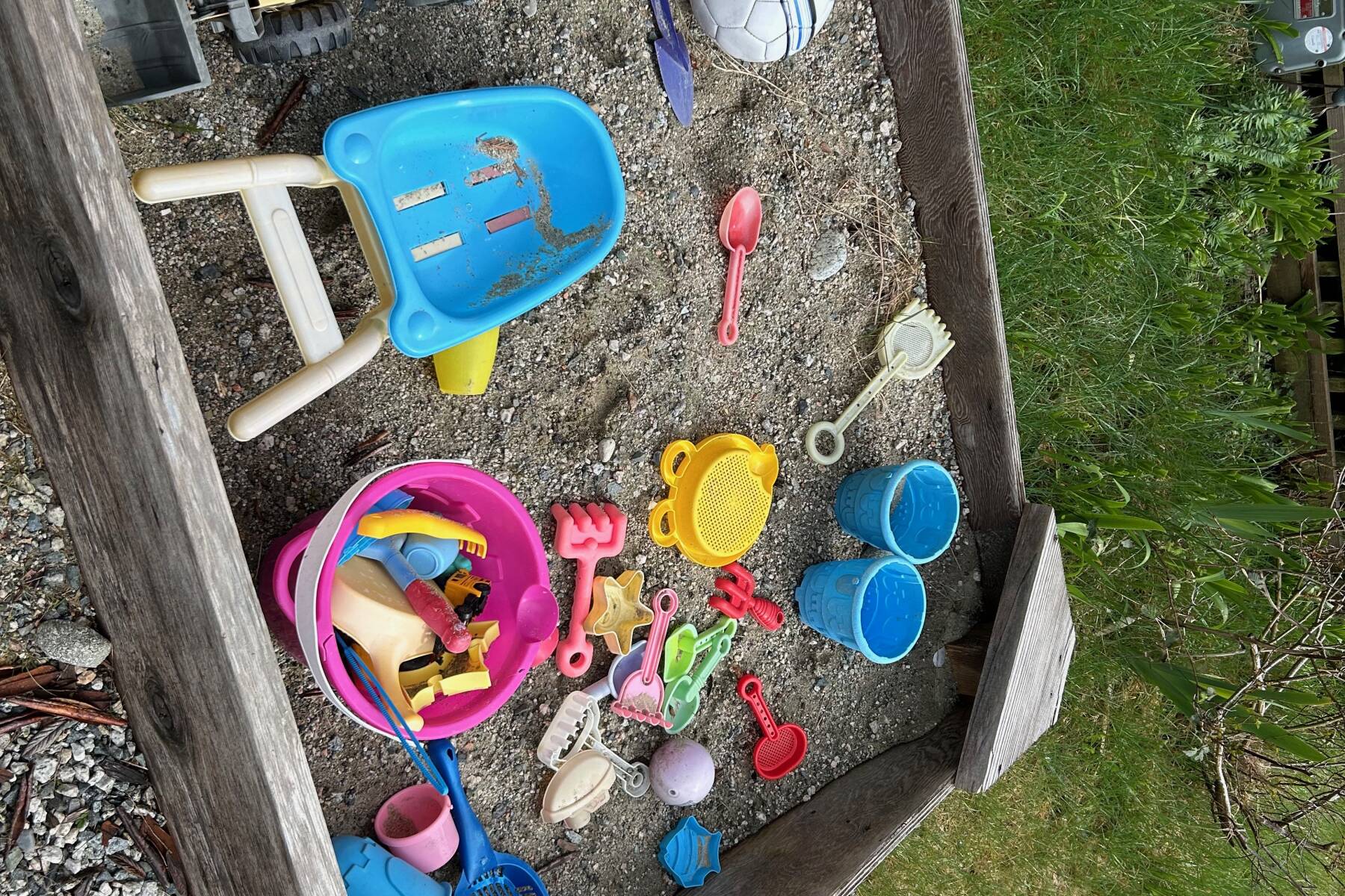 Porpoise Bay Waterfront Home, 4 bedroom, 3 bathroom