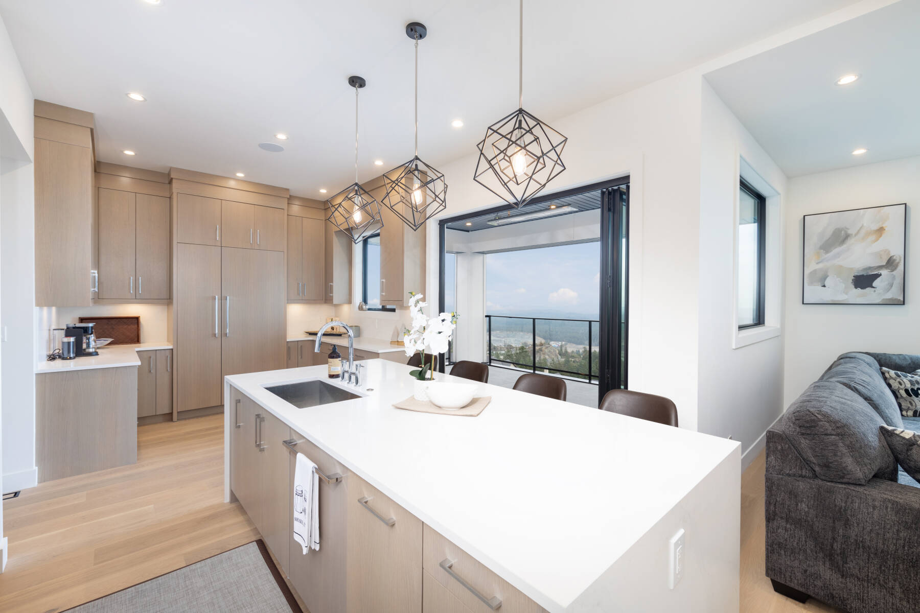 Bear Mountain Luxury Four-Bedroom House