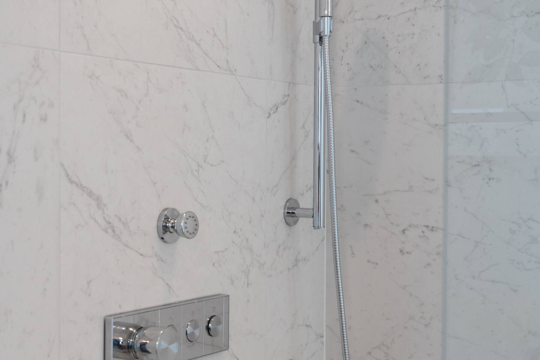 Bear Mountain Luxury Four-Bedroom House