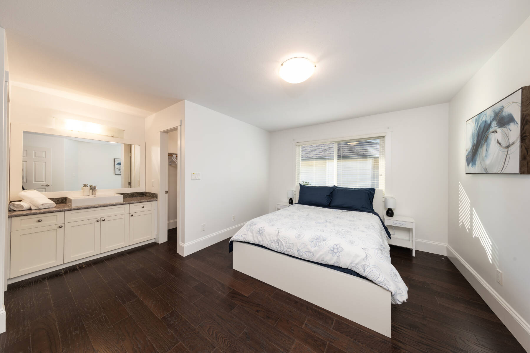 The Langley Courtyard Home | 2BR, 2BA for 6 Guests