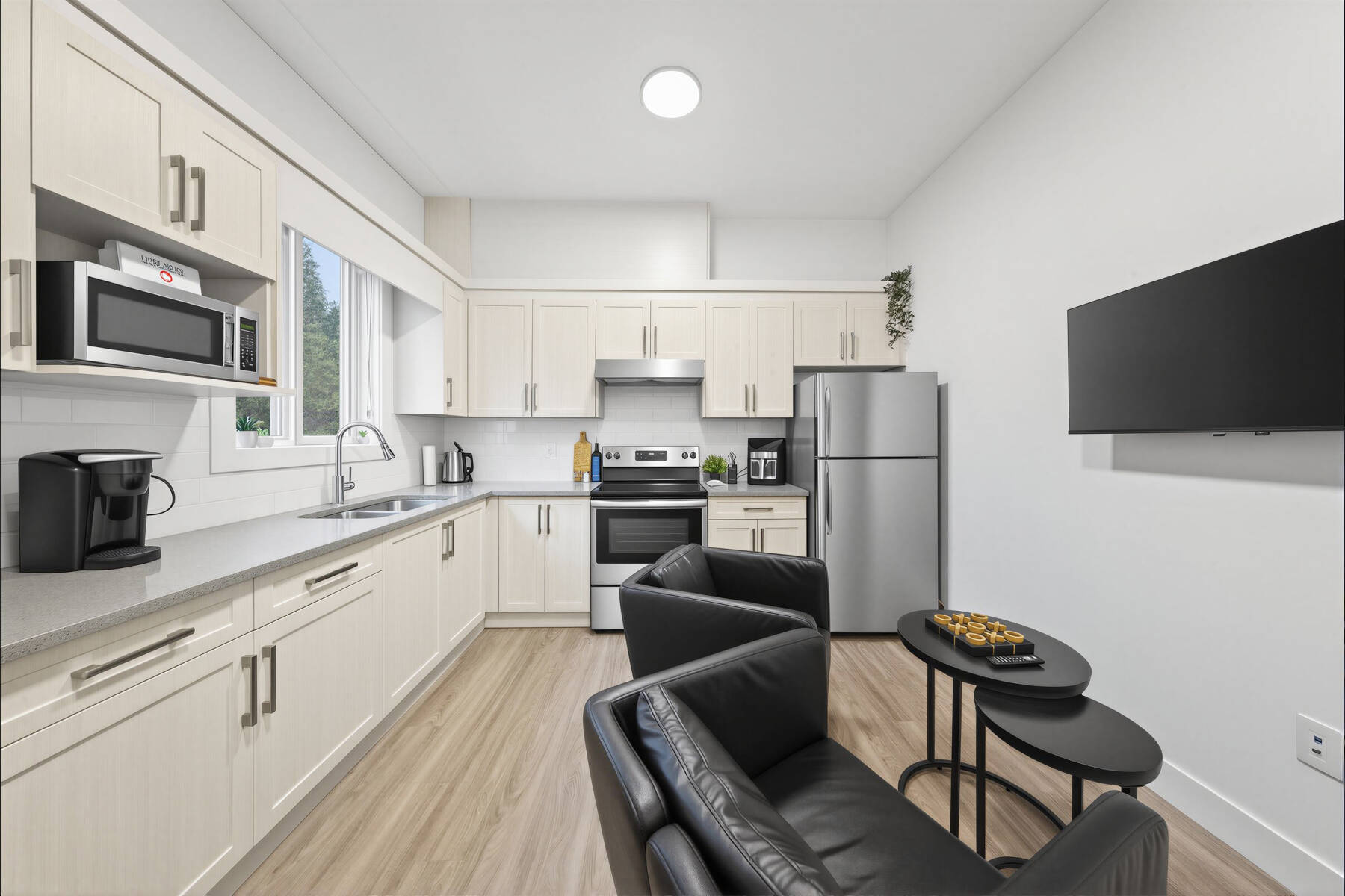 Bright & Modern 1-Bedroom Suite