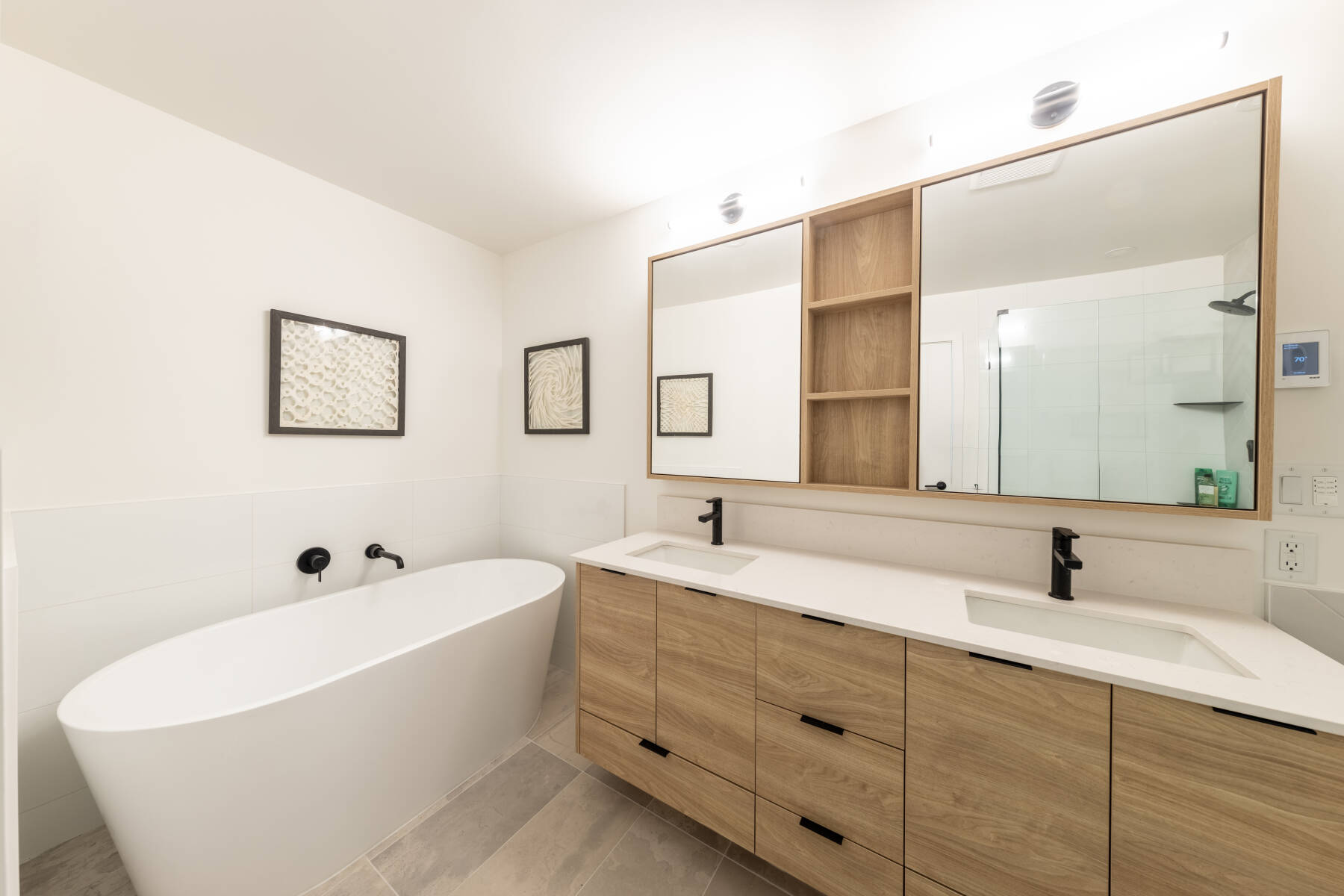 Brand New Luxury Mill Lake Penthouse