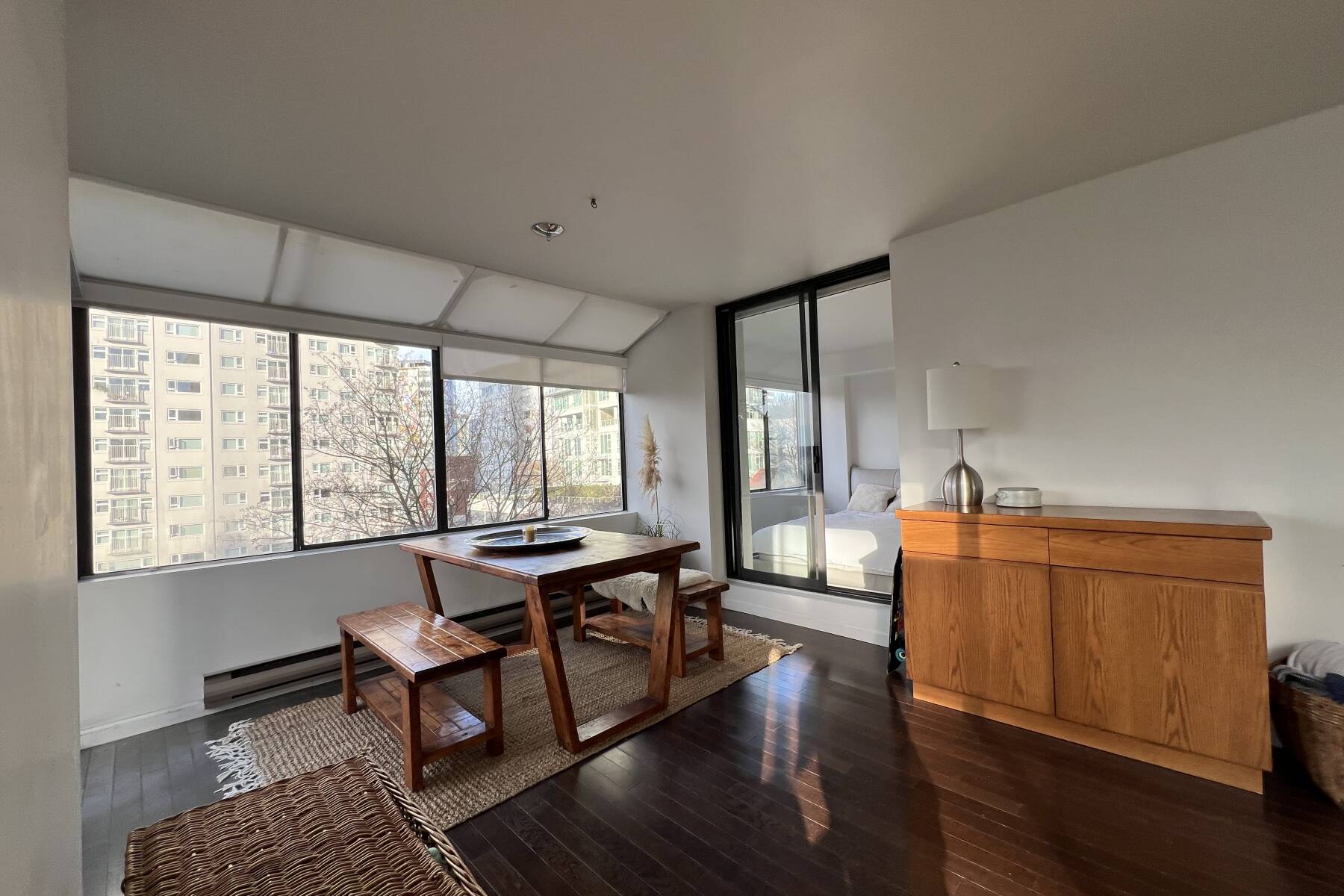 Ocean-View Loft | West End | 2 Bed + 2 Bath | Furnished