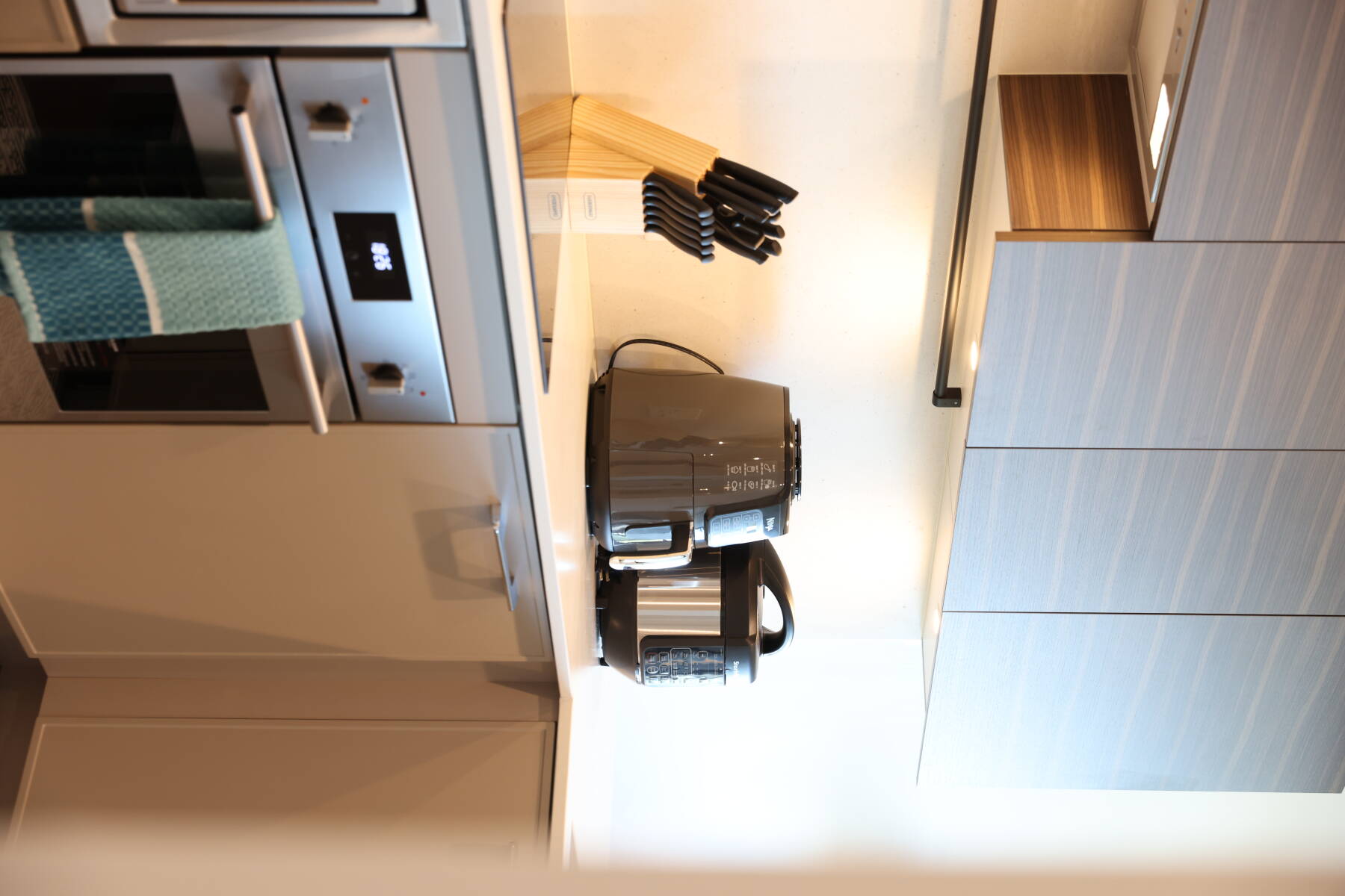 SkyTrain-Connected Modern Condo at The Hub