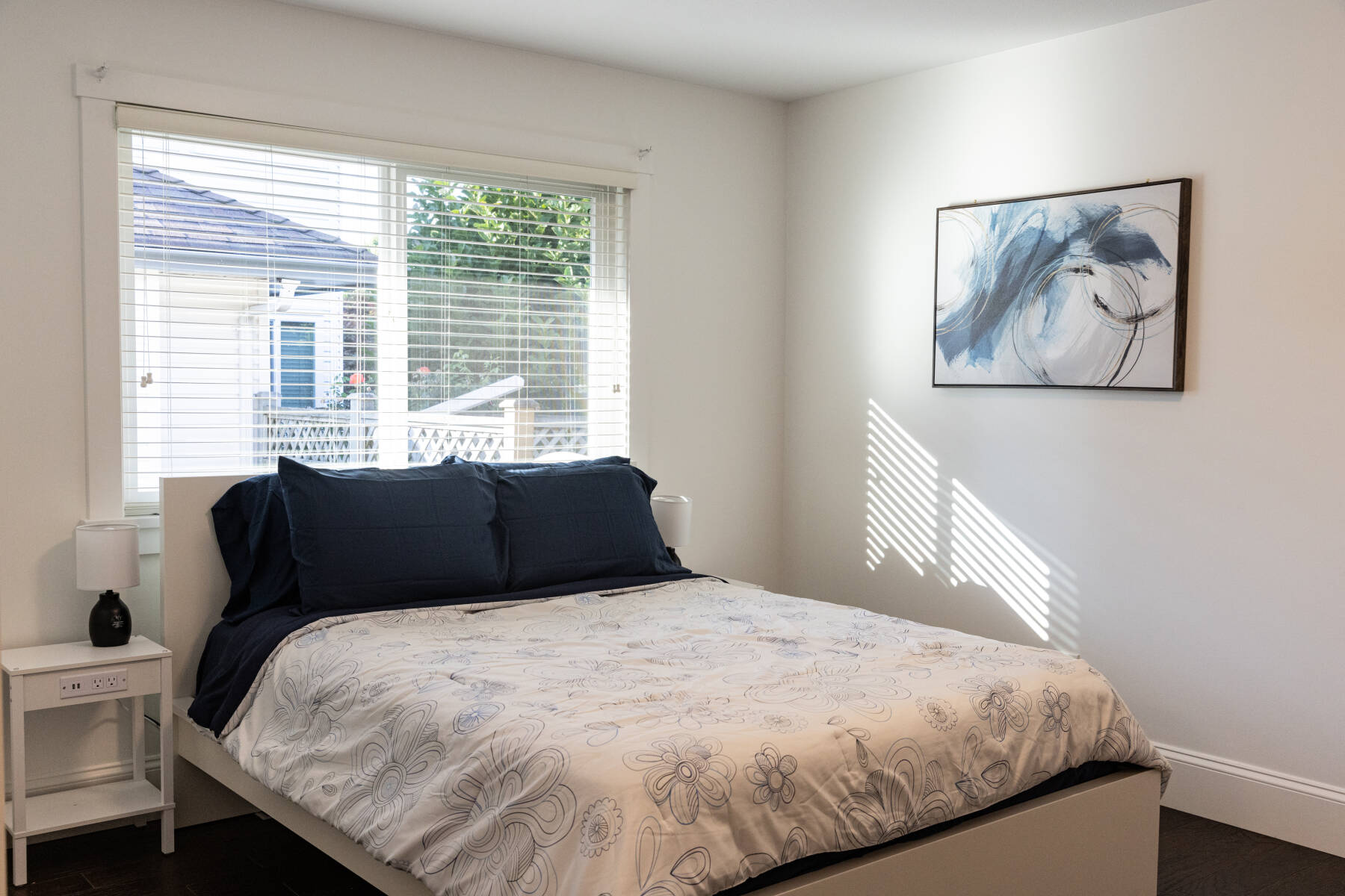 The Langley Courtyard Home | 2BR, 2BA for 6 Guests